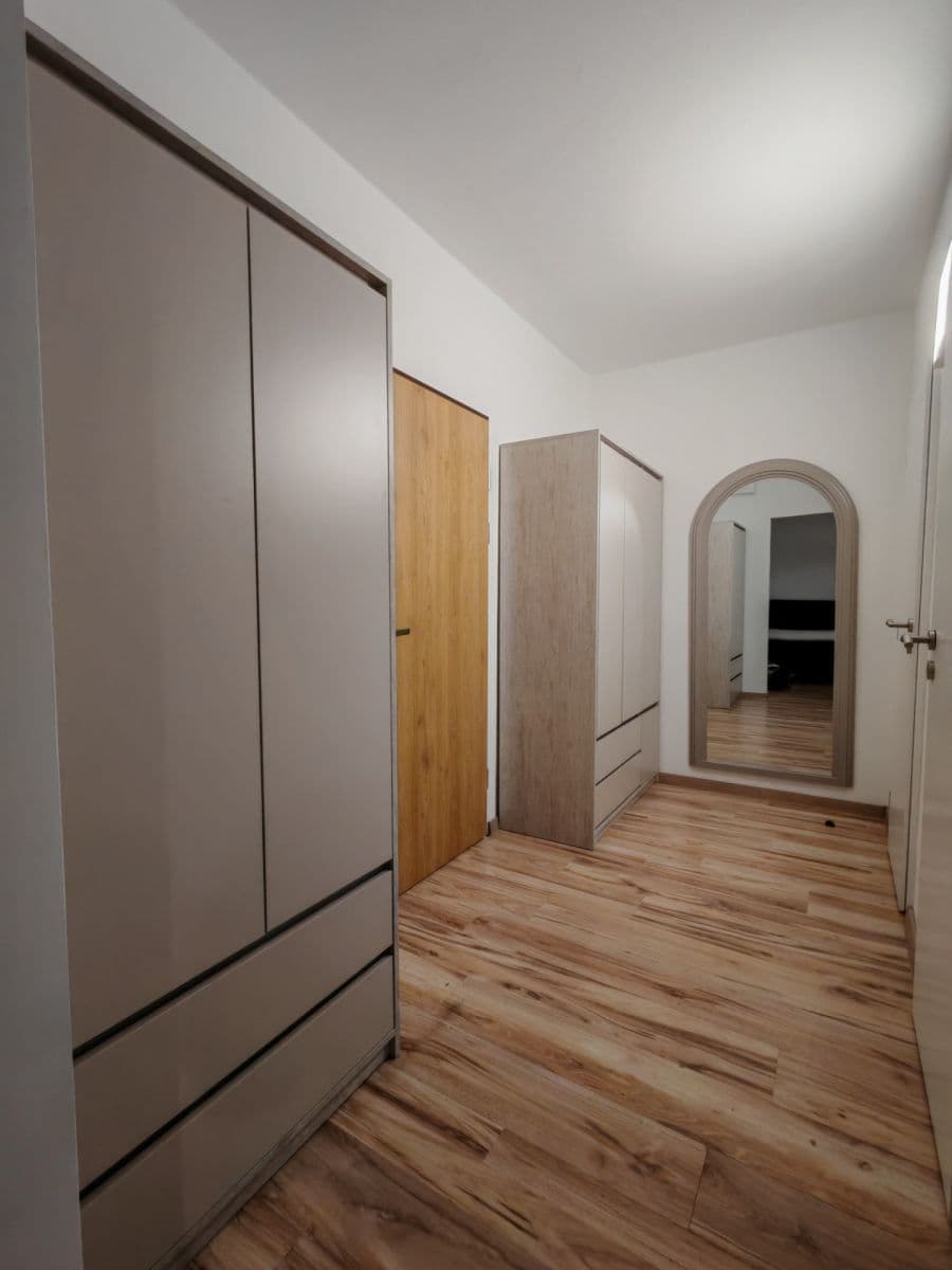 Pronájem bytu 1+1 34 m², Rezedová, Ružinov, Bratislavský kraj Pronájem bytu 1+1 34 m², Rezedová, Ružinov, Bratislavský kraj