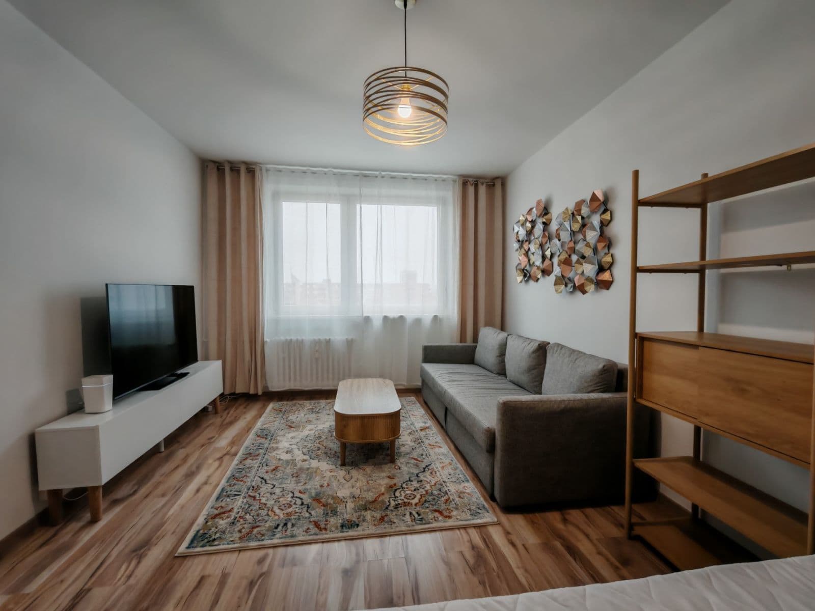 Pronájem bytu 1+1 34 m², Rezedová, Ružinov, Bratislavský kraj Pronájem bytu 1+1 34 m², Rezedová, Ružinov, Bratislavský kraj