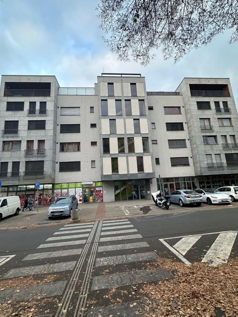 Prodej garáže 12 m², Brunclíkova, Praha, Praha Prodej garáže 12 m², Brunclíkova, Praha, Praha