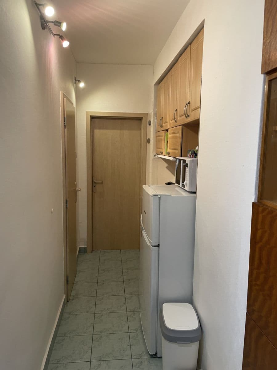 Pronájem bytu 1+kk 27 m², Renneská třída, Brno, Jihomoravský kraj Pronájem bytu 1+kk 27 m², Renneská třída, Brno, Jihomoravský kraj