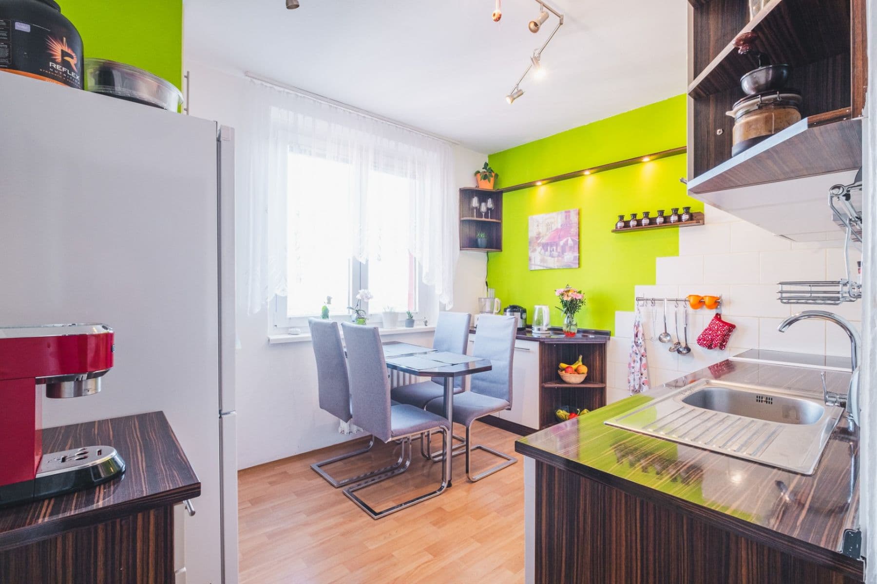 Pronájem bytu 3+1 72 m², Bořetická, Brno, Jihomoravský kraj Pronájem bytu 3+1 72 m², Bořetická, Brno, Jihomoravský kraj