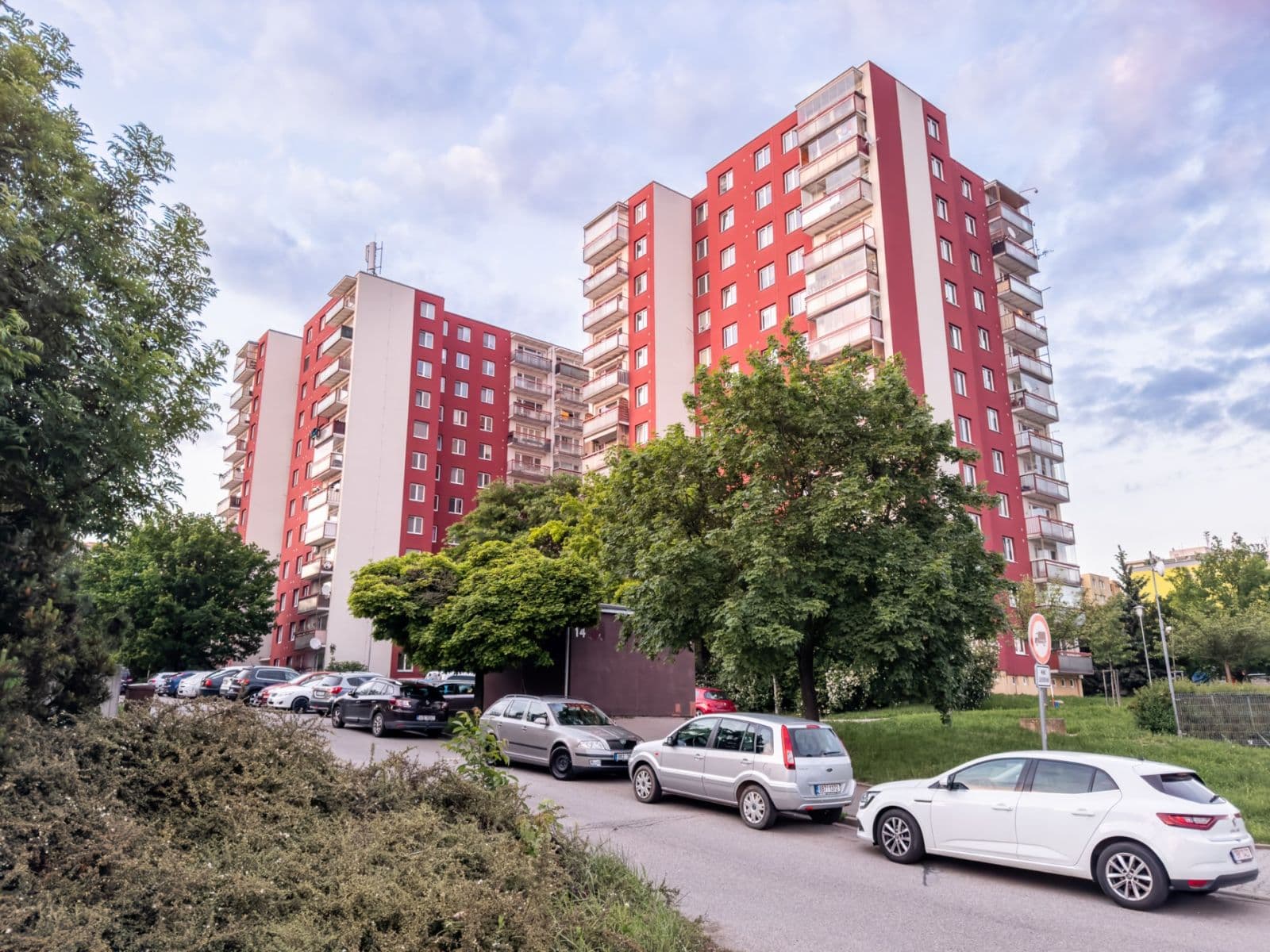 Pronájem bytu 3+1 72 m², Bořetická, Brno, Jihomoravský kraj Pronájem bytu 3+1 72 m², Bořetická, Brno, Jihomoravský kraj