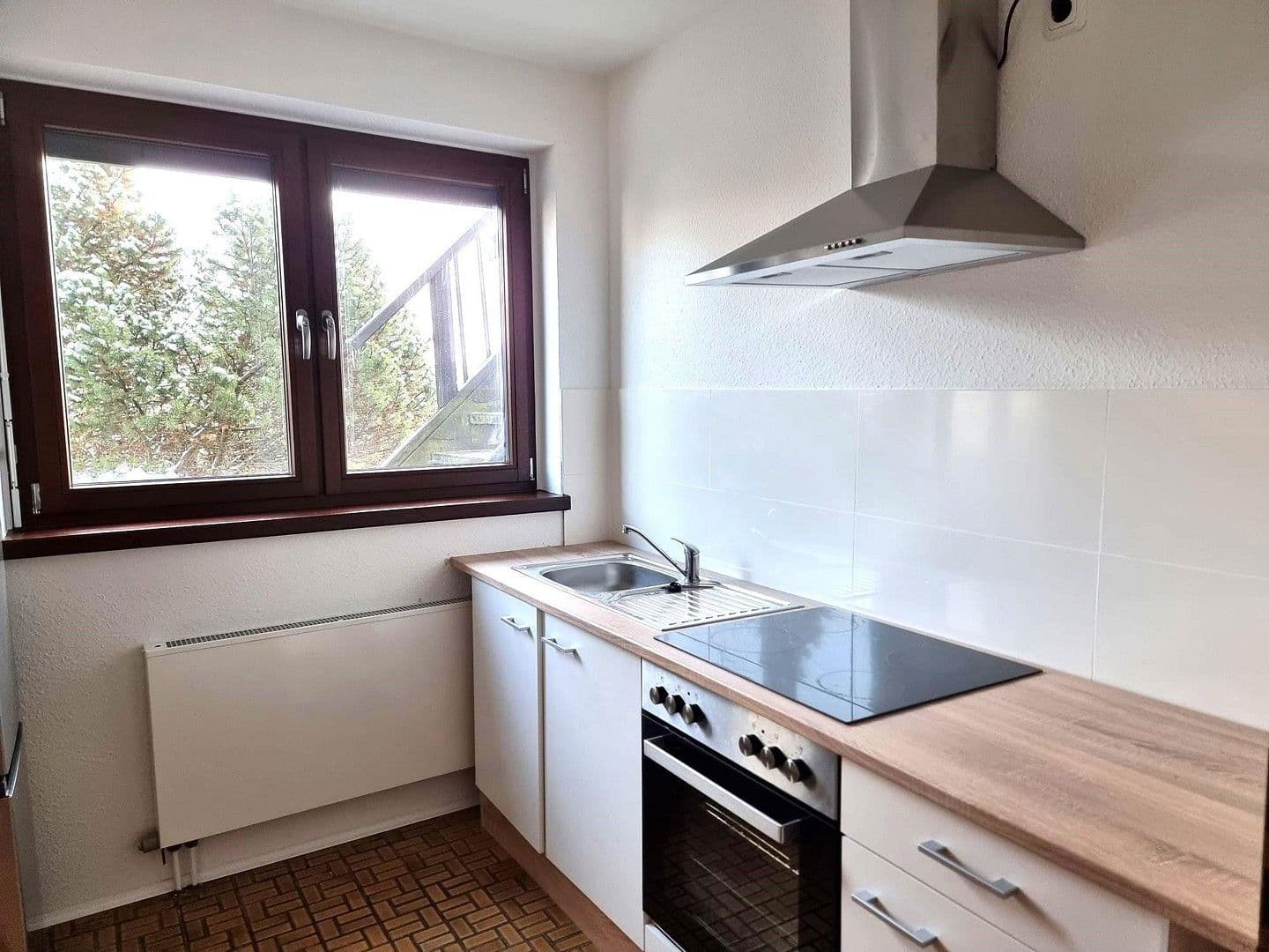 Pronájem bytu 2+1 48 m², Kemeler Weg1, Schlangenbad, Hessen Pronájem bytu 2+1 48 m², Kemeler Weg1, Schlangenbad, Hessen