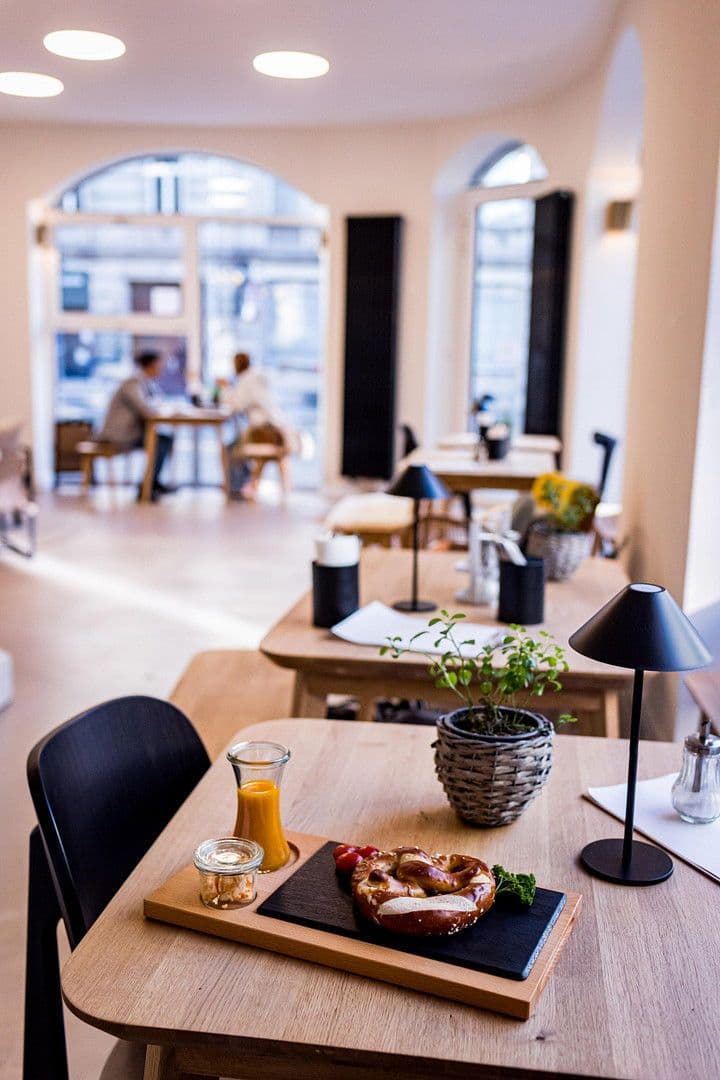 Pronájem nebytového prostoru 90 m², Fürth, Bavorsko Pronájem nebytového prostoru 90 m², Fürth, Bavorsko