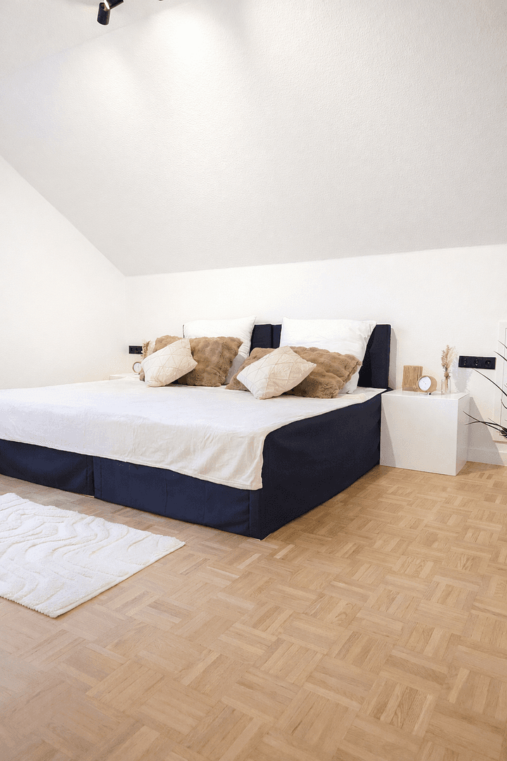 Pronájem bytu 2+1 60 m², Sickenreutherstraße 33, Goldkronach, Bavorsko Pronájem bytu 2+1 60 m², Sickenreutherstraße 33, Goldkronach, Bavorsko