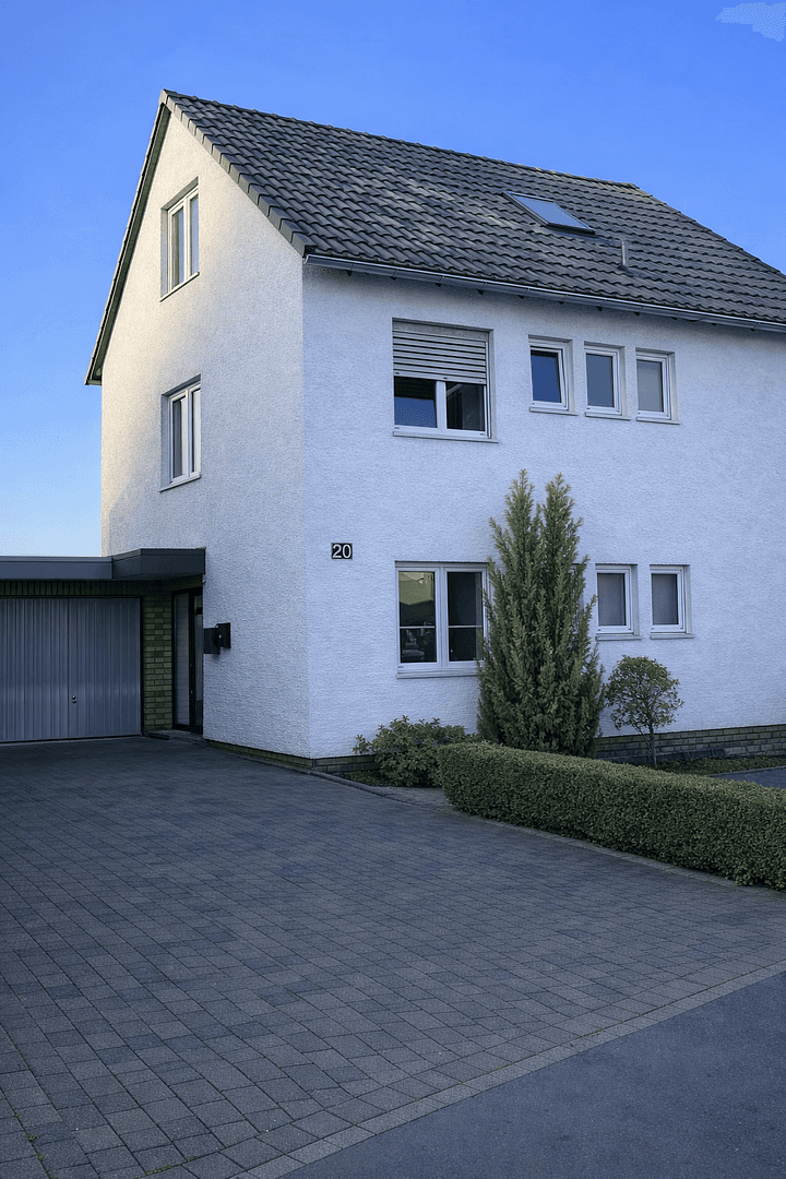 Pronájem bytu 4+1 78 m², Herfeldstraße 20, Marsberg, Severní Porýní-Vestfálsko Pronájem bytu 4+1 78 m², Herfeldstraße 20, Marsberg, Severní Porýní-Vestfálsko