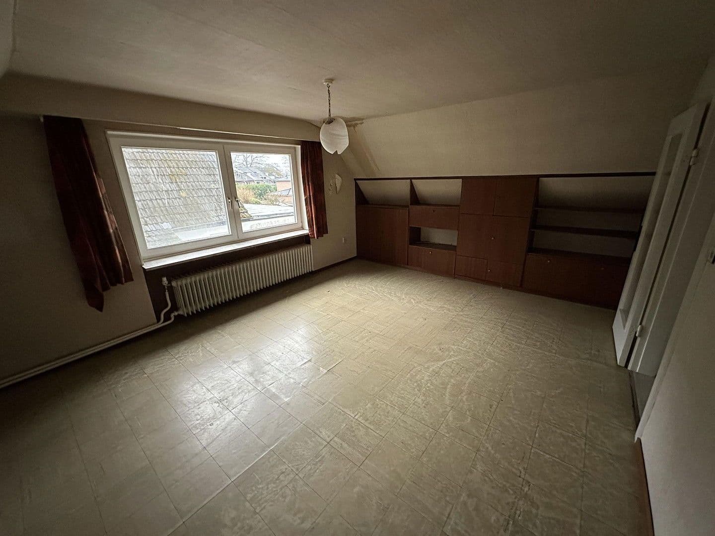 Prodej domu 142 m², pozemek 1.000 m², Marquardtsweg, Seevetal, Dolní Sasko Prodej domu 142 m², pozemek 1.000 m², Marquardtsweg, Seevetal, Dolní Sasko