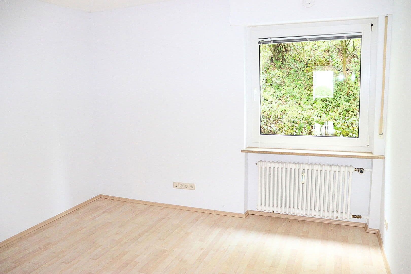 Prodej bytu 4+1 98 m², Botnanger Steige 18, Stuttgart, Bádensko-Württembersko Prodej bytu 4+1 98 m², Botnanger Steige 18, Stuttgart, Bádensko-Württembersko