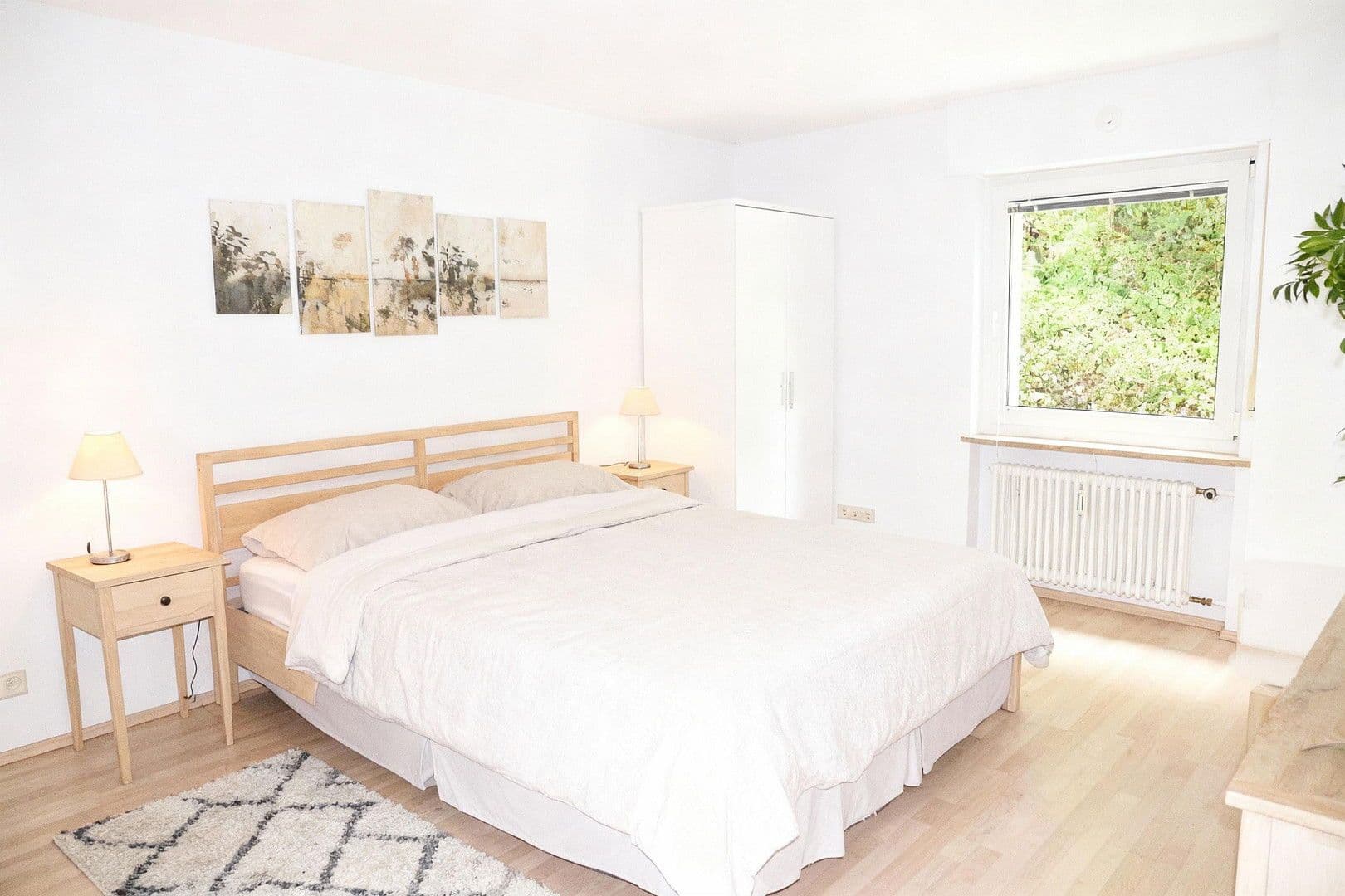 Prodej bytu 4+1 98 m², Botnanger Steige 18, Stuttgart, Bádensko-Württembersko Prodej bytu 4+1 98 m², Botnanger Steige 18, Stuttgart, Bádensko-Württembersko