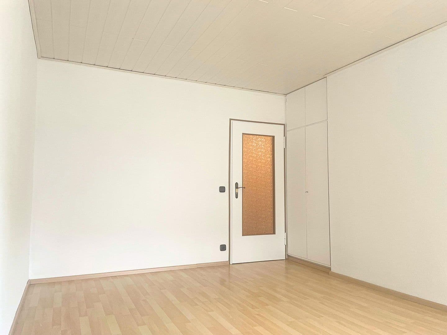 Prodej bytu 4+1 98 m², Botnanger Steige 18, Stuttgart, Bádensko-Württembersko Prodej bytu 4+1 98 m², Botnanger Steige 18, Stuttgart, Bádensko-Württembersko