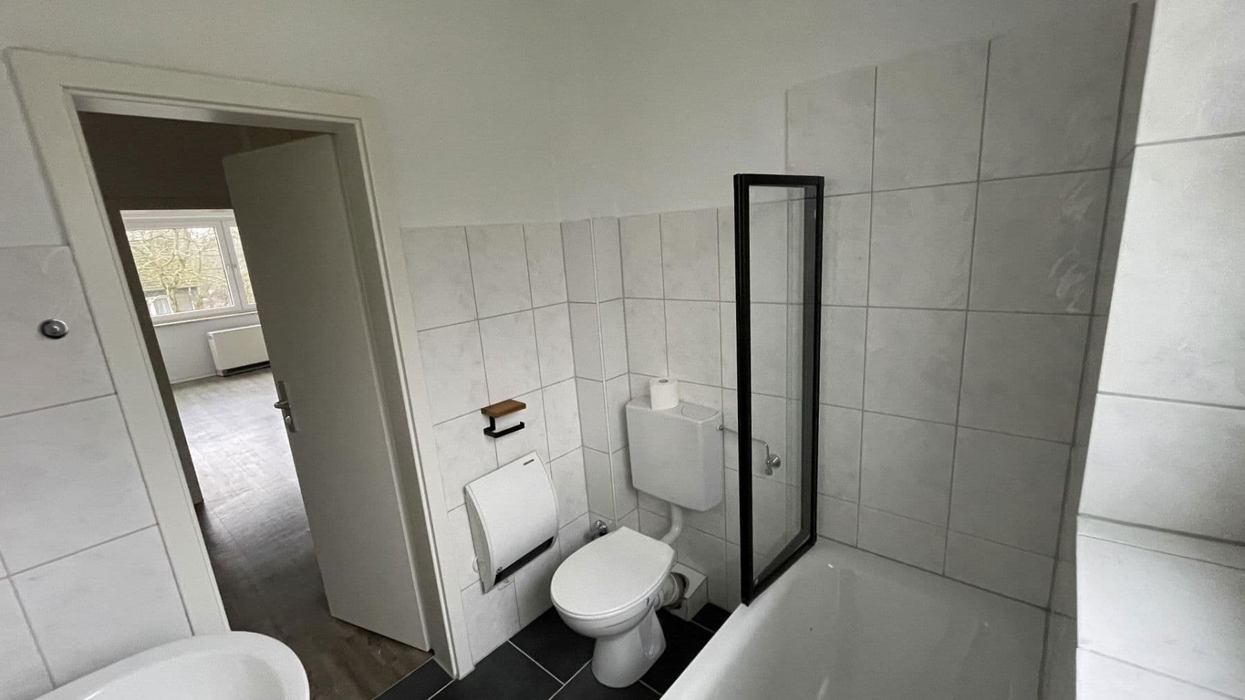 Pronájem bytu 3+1 65 m², Duisburg, Severní Porýní-Vestfálsko Pronájem bytu 3+1 65 m², Duisburg, Severní Porýní-Vestfálsko