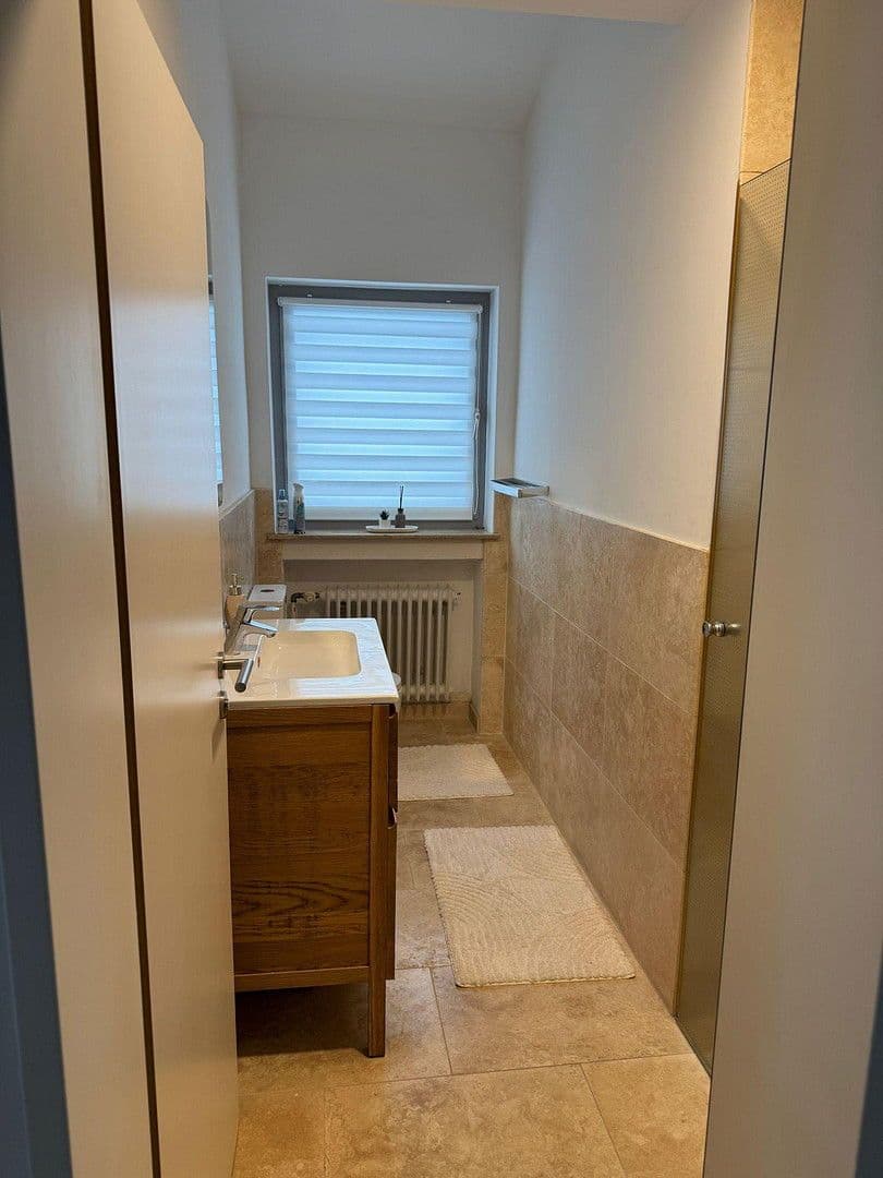 Pronájem bytu 5+1 140 m², Forstweg 4, Melle, Dolní Sasko Pronájem bytu 5+1 140 m², Forstweg 4, Melle, Dolní Sasko