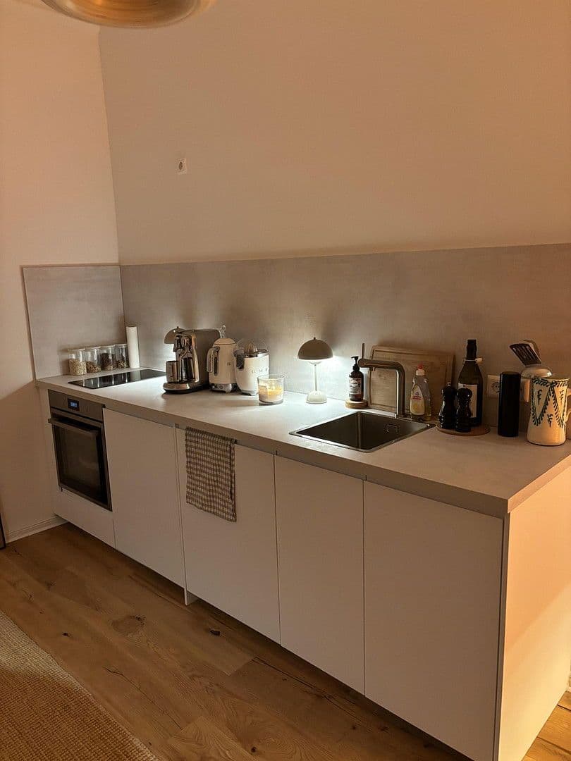 Pronájem bytu 2+1 40 m², Berlin, Berlín Pronájem bytu 2+1 40 m², Berlin, Berlín