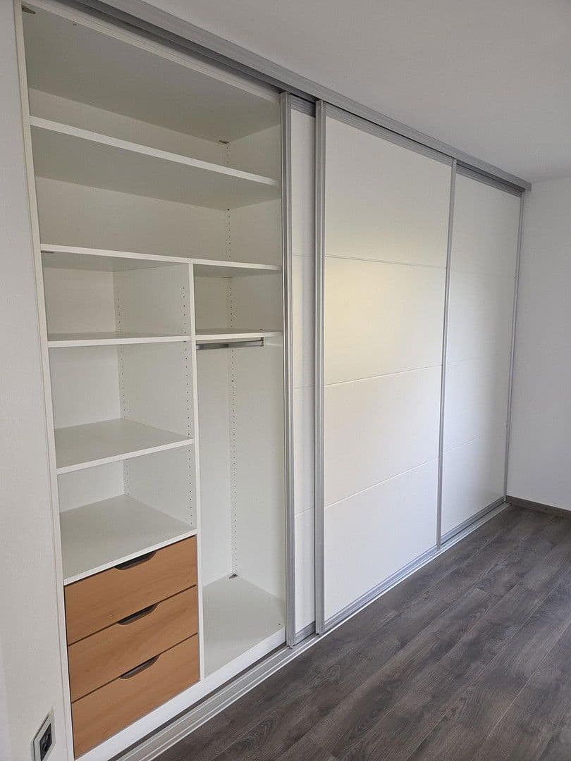 Prodej bytu 2+1 72 m², Flörsheim, Hessen Prodej bytu 2+1 72 m², Flörsheim, Hessen