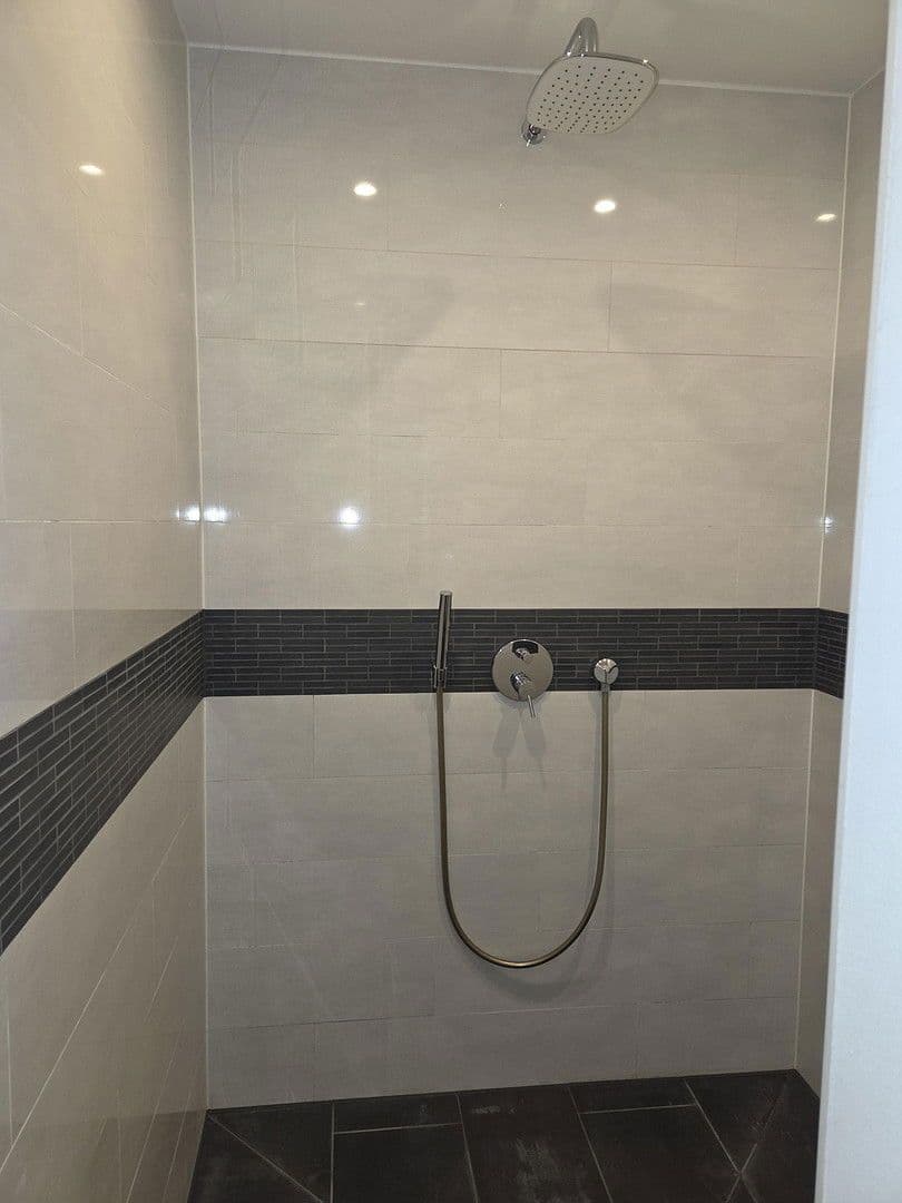 Prodej bytu 2+1 72 m², Flörsheim, Hessen Prodej bytu 2+1 72 m², Flörsheim, Hessen