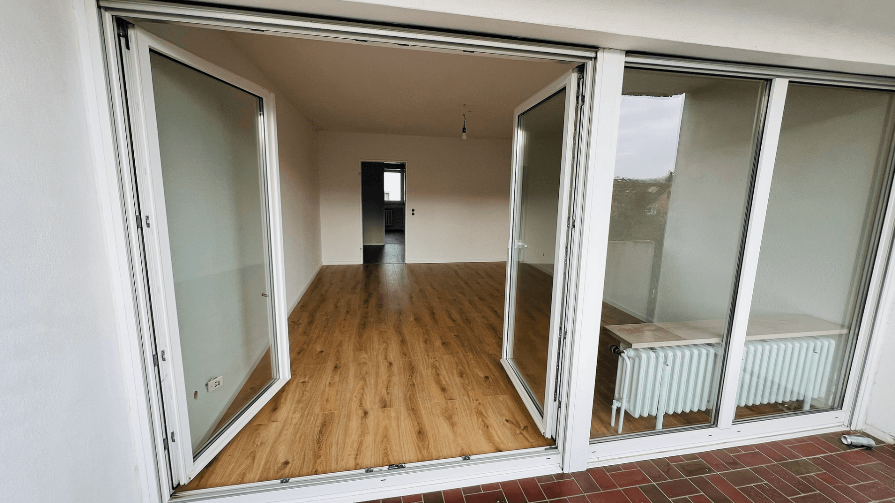 Pronájem bytu 3+1 81 m², Köln, Severní Porýní-Vestfálsko Pronájem bytu 3+1 81 m², Köln, Severní Porýní-Vestfálsko