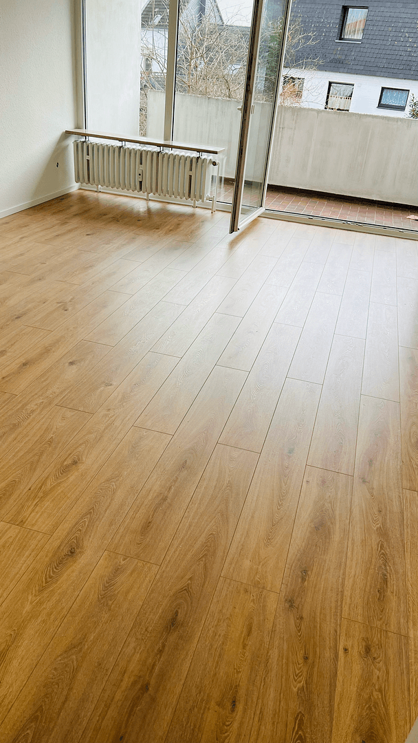 Pronájem bytu 3+1 81 m², Köln, Severní Porýní-Vestfálsko Pronájem bytu 3+1 81 m², Köln, Severní Porýní-Vestfálsko