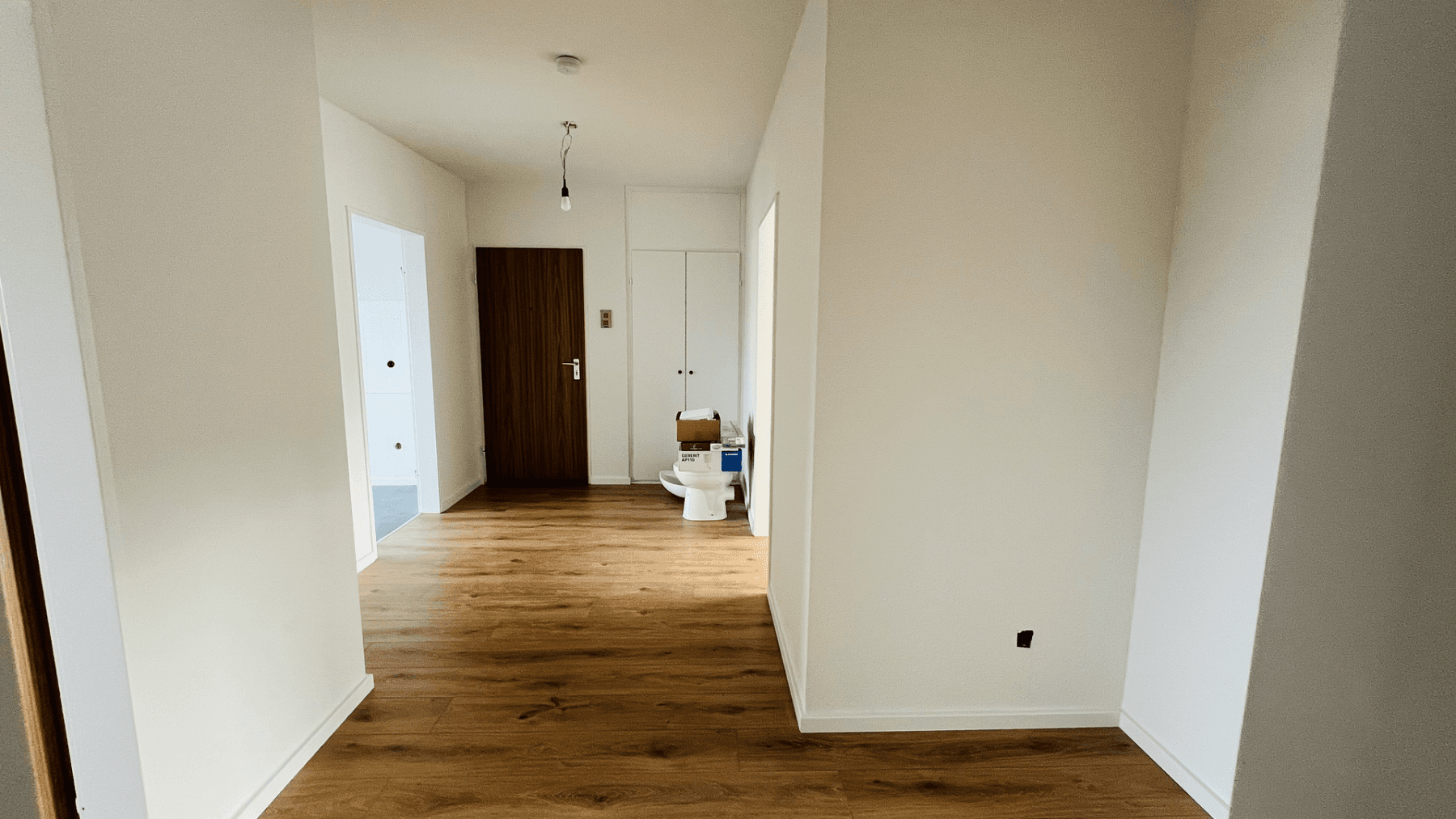 Pronájem bytu 3+1 81 m², Köln, Severní Porýní-Vestfálsko Pronájem bytu 3+1 81 m², Köln, Severní Porýní-Vestfálsko