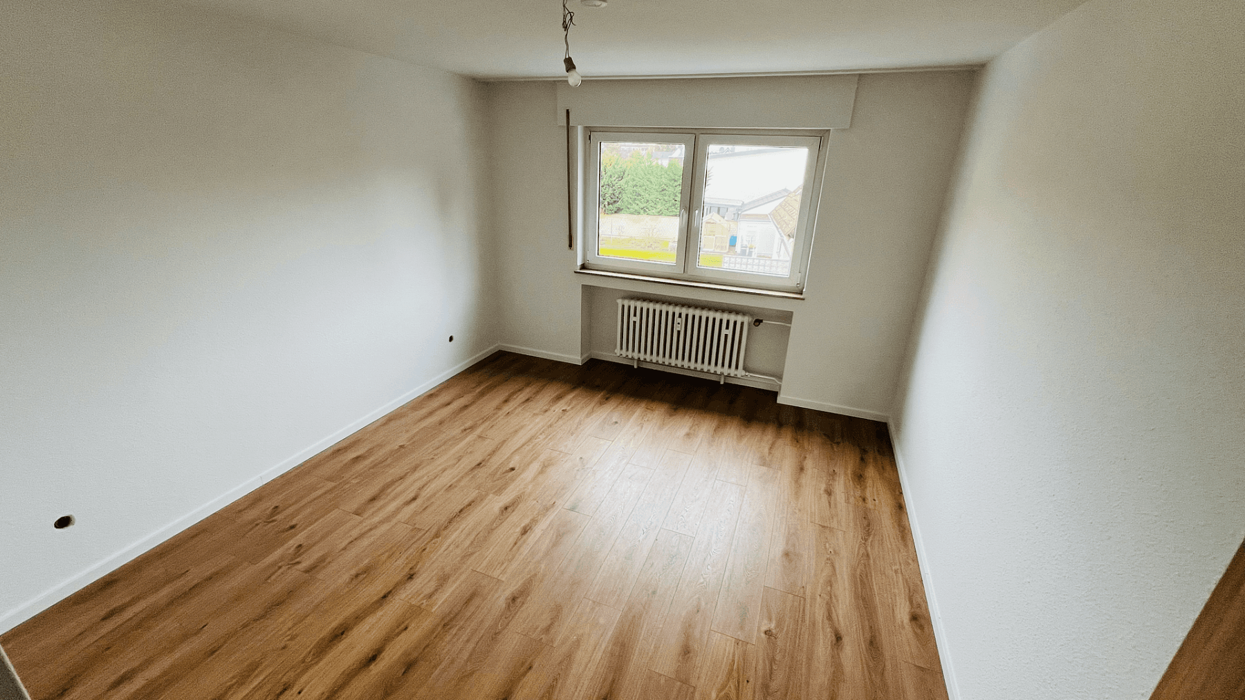 Pronájem bytu 3+1 81 m², Köln, Severní Porýní-Vestfálsko Pronájem bytu 3+1 81 m², Köln, Severní Porýní-Vestfálsko