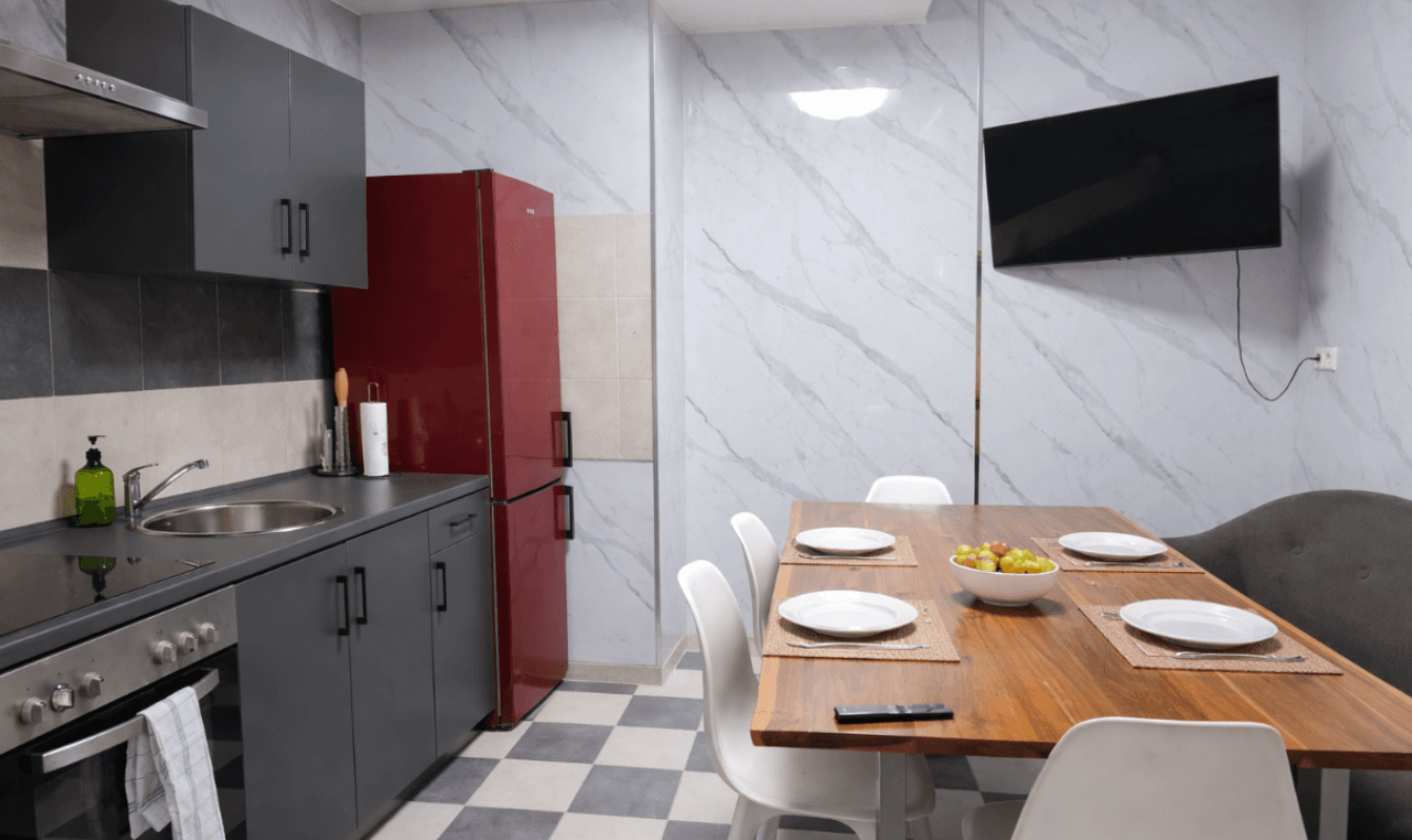 Pronájem bytu 4+1 120 m², Lützener Straße 24, Leipzig, Sasko Pronájem bytu 4+1 120 m², Lützener Straße 24, Leipzig, Sasko