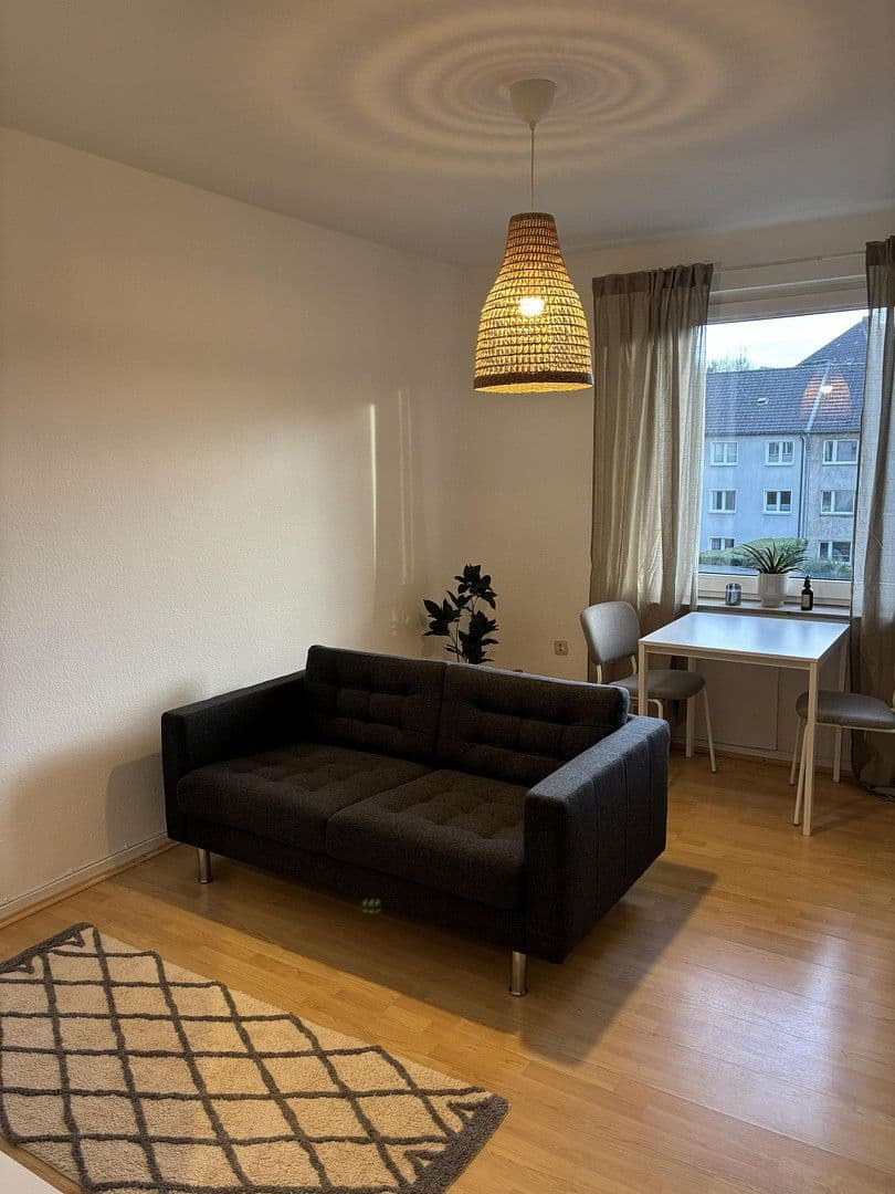Pronájem bytu 2+kk 44 m², Planckstraße 57, Essen, Severní Porýní-Vestfálsko Pronájem bytu 2+kk 44 m², Planckstraße 57, Essen, Severní Porýní-Vestfálsko