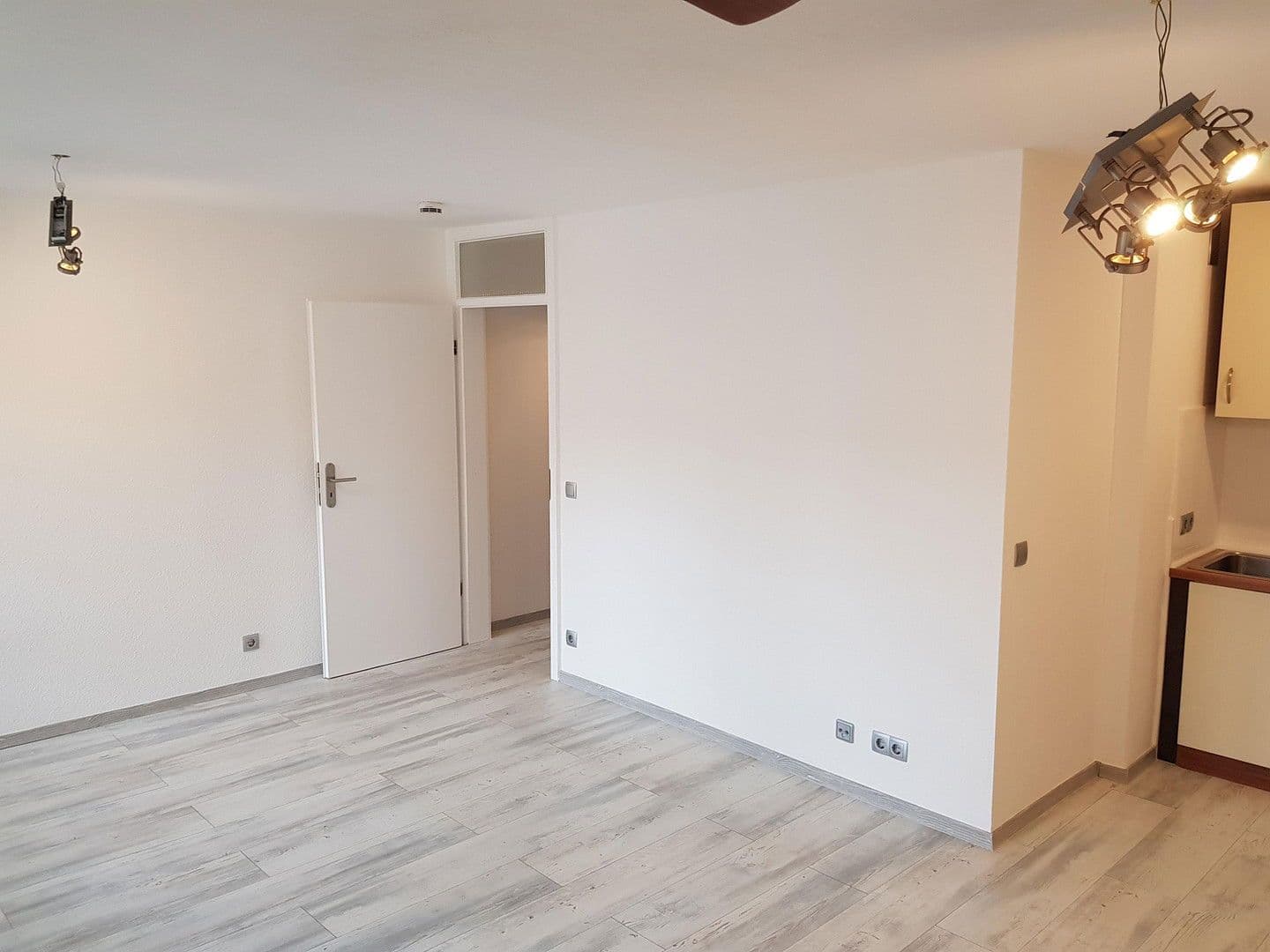 Pronájem bytu 1+1 31 m², Neustädter Straße, Worms, Porýní-Falc Pronájem bytu 1+1 31 m², Neustädter Straße, Worms, Porýní-Falc