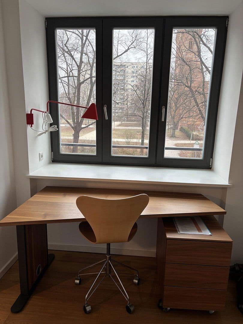 Pronájem bytu 2+1 48 m², Michaelkirchplatz 4, Berlin-Mitte, Berlín Pronájem bytu 2+1 48 m², Michaelkirchplatz 4, Berlin-Mitte, Berlín