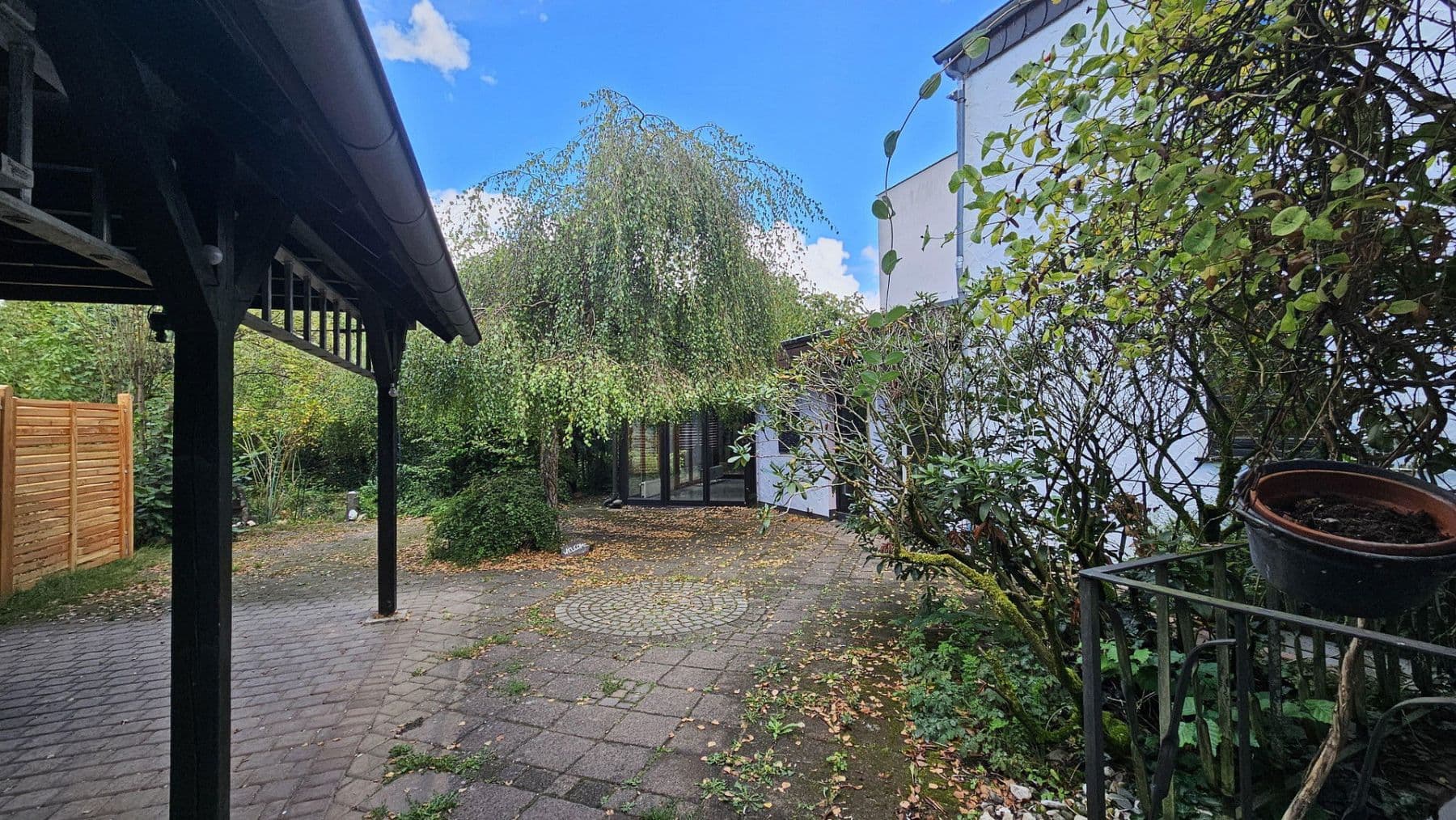 Prodej domu 230 m², pozemek 1.200 m², An der Feuerwache 1a, Troisdorf, Severní Porýní-Vestfálsko Prodej domu 230 m², pozemek 1.200 m², An der Feuerwache 1a, Troisdorf, Severní Porýní-Vestfálsko