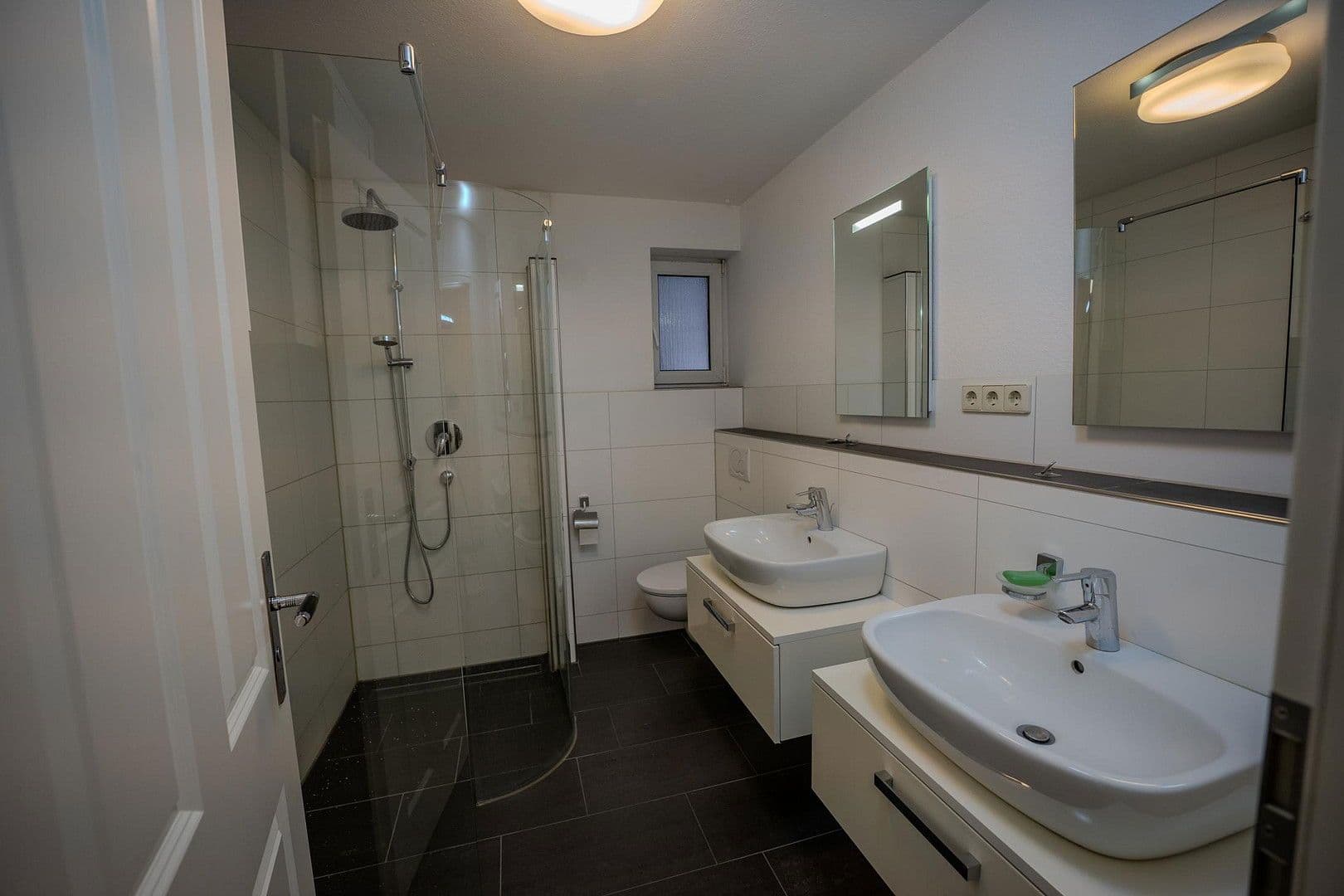 Pronájem domu 136 m², pozemek 323 m², Dorfstraße 47, Ebersbach an der Fils, Bádensko-Württembersko Pronájem domu 136 m², pozemek 323 m², Dorfstraße 47, Ebersbach an der Fils, Bádensko-Württembersko