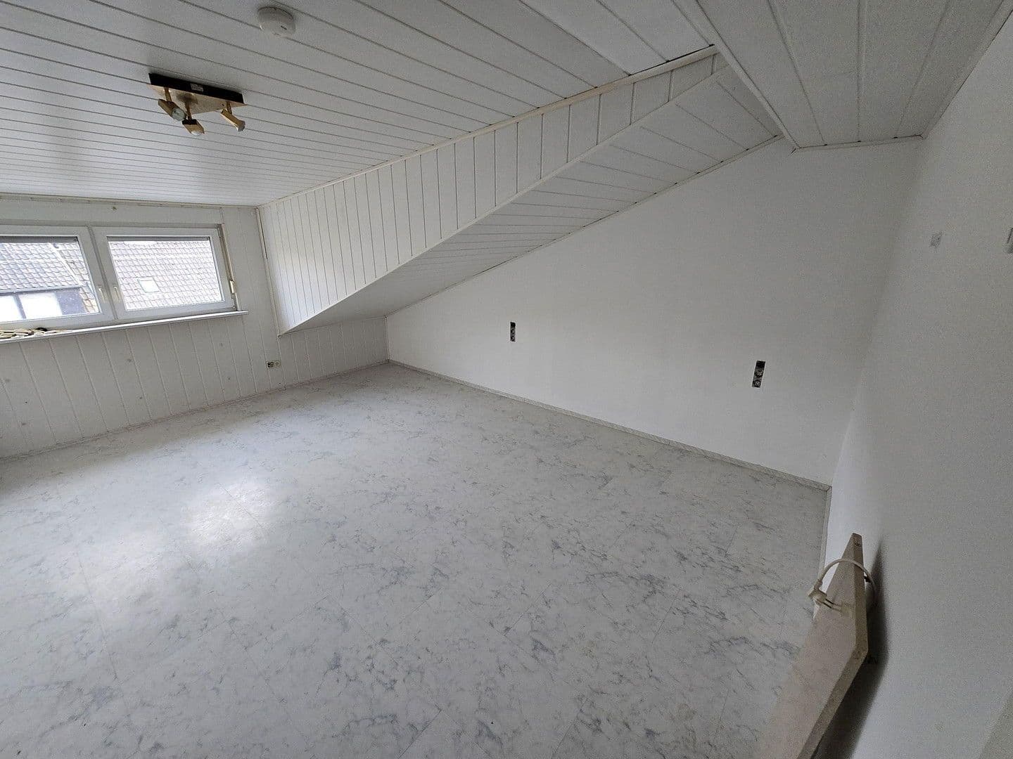 Prodej bytu 604 m², Saarbrücken, Země Sársko Prodej bytu 604 m², Saarbrücken, Země Sársko