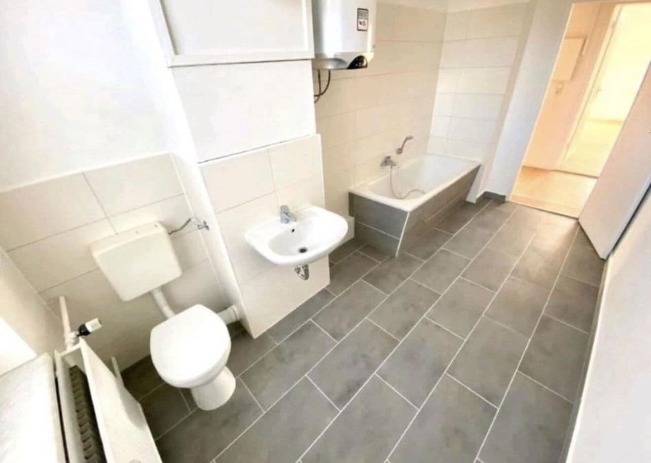 Pronájem bytu 2+1 57 m², Berliner Straße 37, Frankfurt (Oder), Braniborsko Pronájem bytu 2+1 57 m², Berliner Straße 37, Frankfurt (Oder), Braniborsko