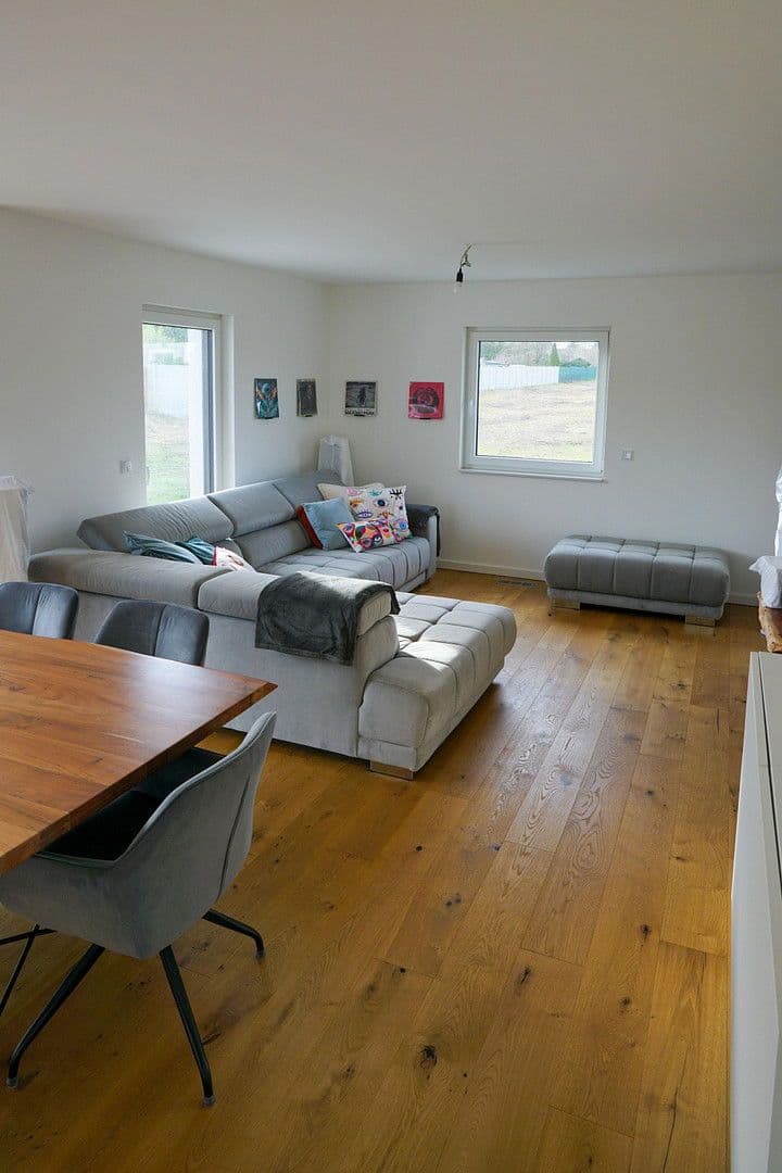 Prodej domu 164 m², pozemek 645 m², Bahrdorf, Dolní Sasko Prodej domu 164 m², pozemek 645 m², Bahrdorf, Dolní Sasko