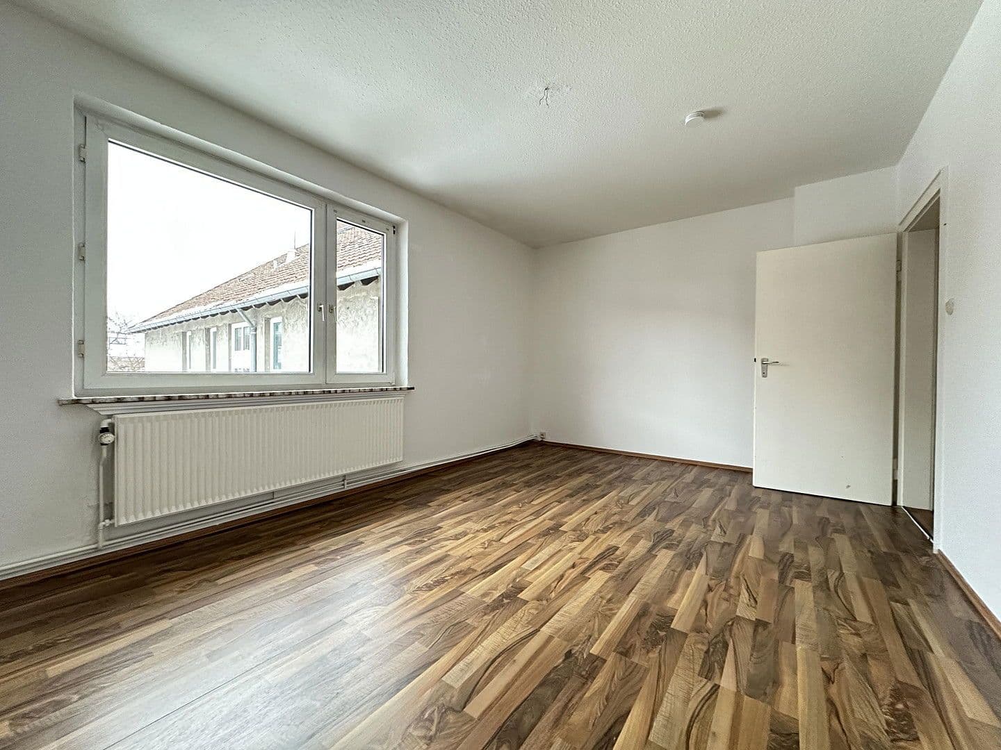 Pronájem bytu 3+1 81 m², Margaretenstraße 14, Wilhelmshaven, Dolní Sasko Pronájem bytu 3+1 81 m², Margaretenstraße 14, Wilhelmshaven, Dolní Sasko
