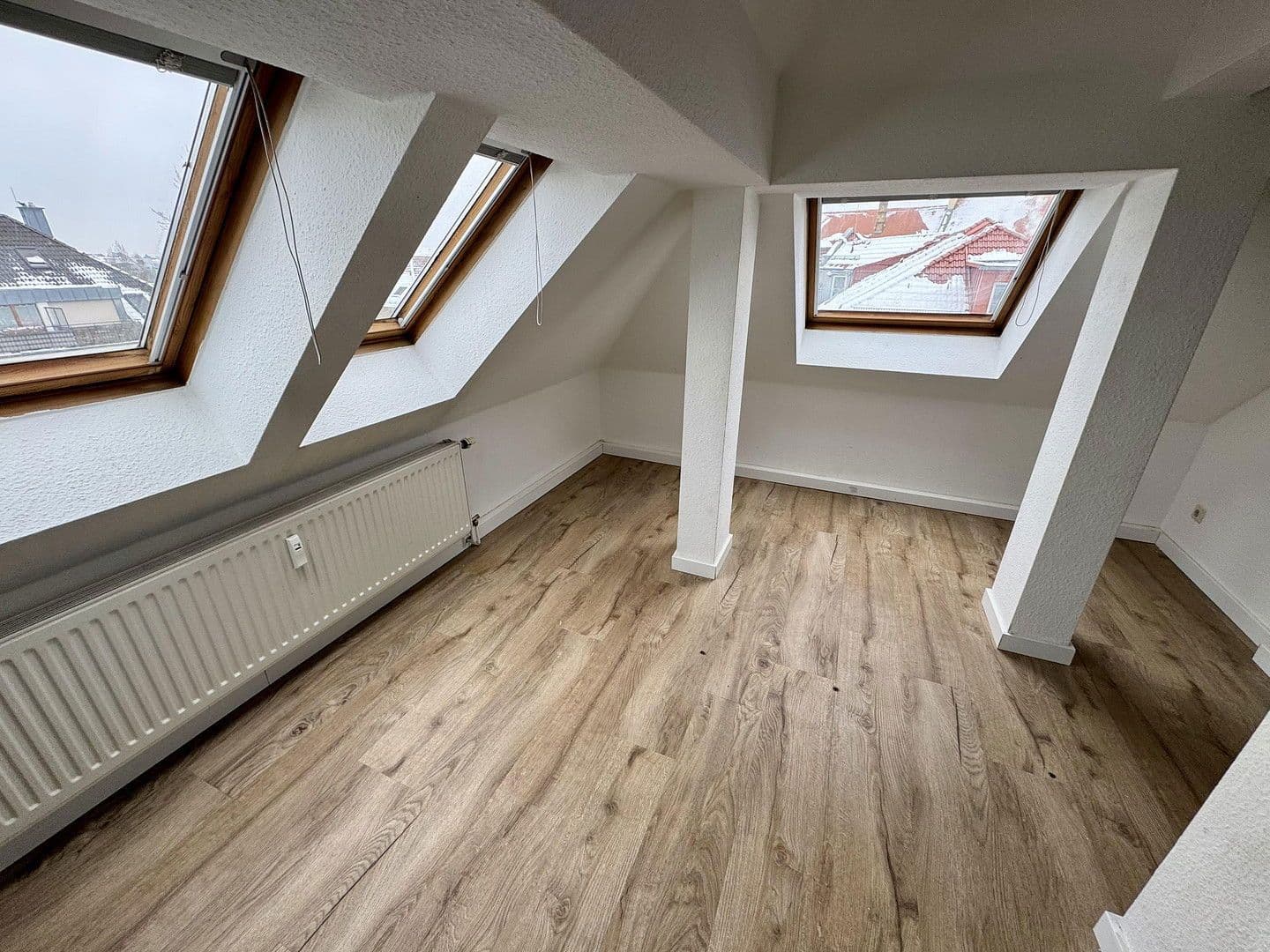 Pronájem bytu 6+1 145 m², Gottlaßstr. 4, Leipzig, Sasko Pronájem bytu 6+1 145 m², Gottlaßstr. 4, Leipzig, Sasko