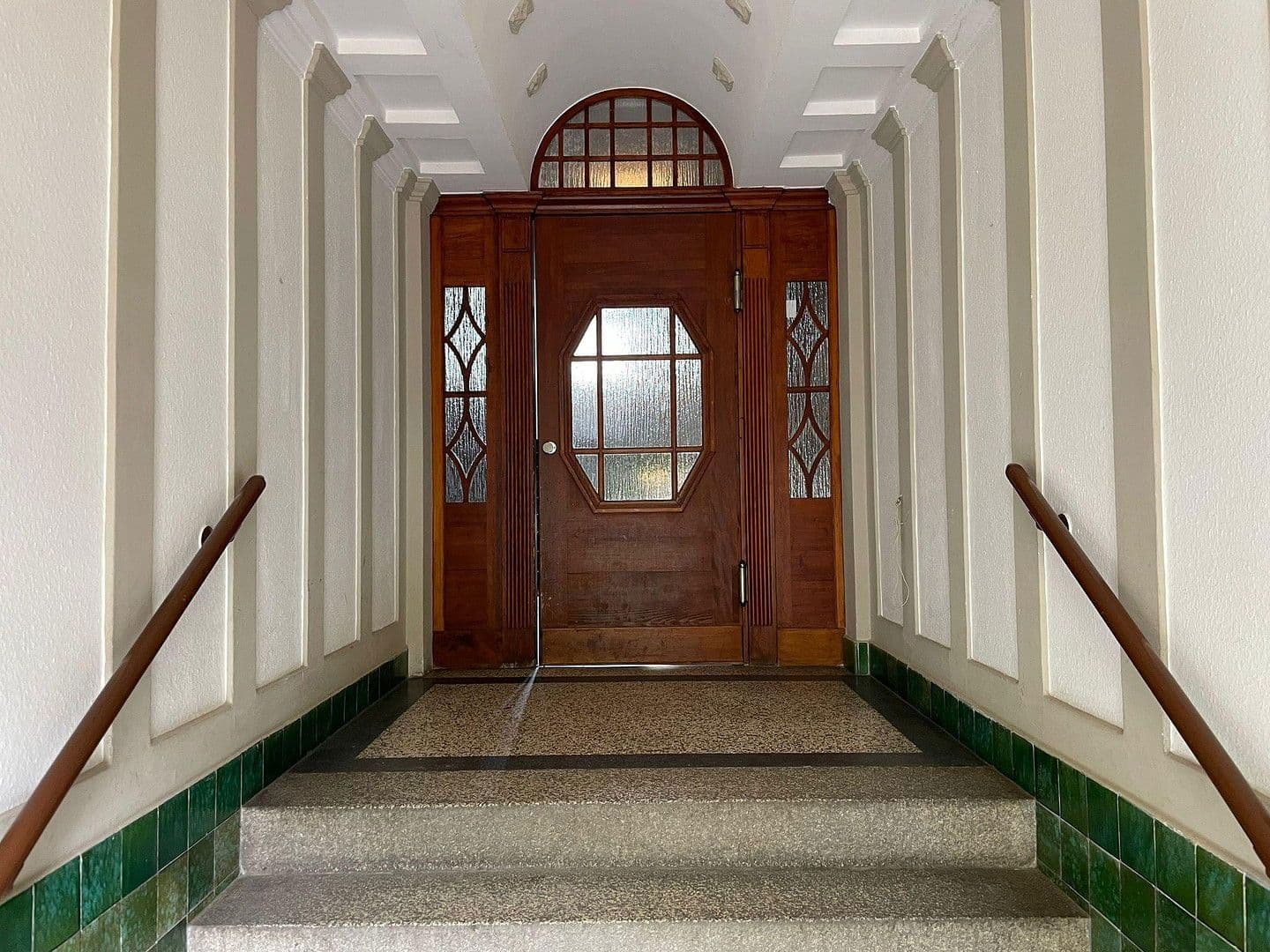 Pronájem bytu 6+1 145 m², Gottlaßstr. 4, Leipzig, Sasko Pronájem bytu 6+1 145 m², Gottlaßstr. 4, Leipzig, Sasko