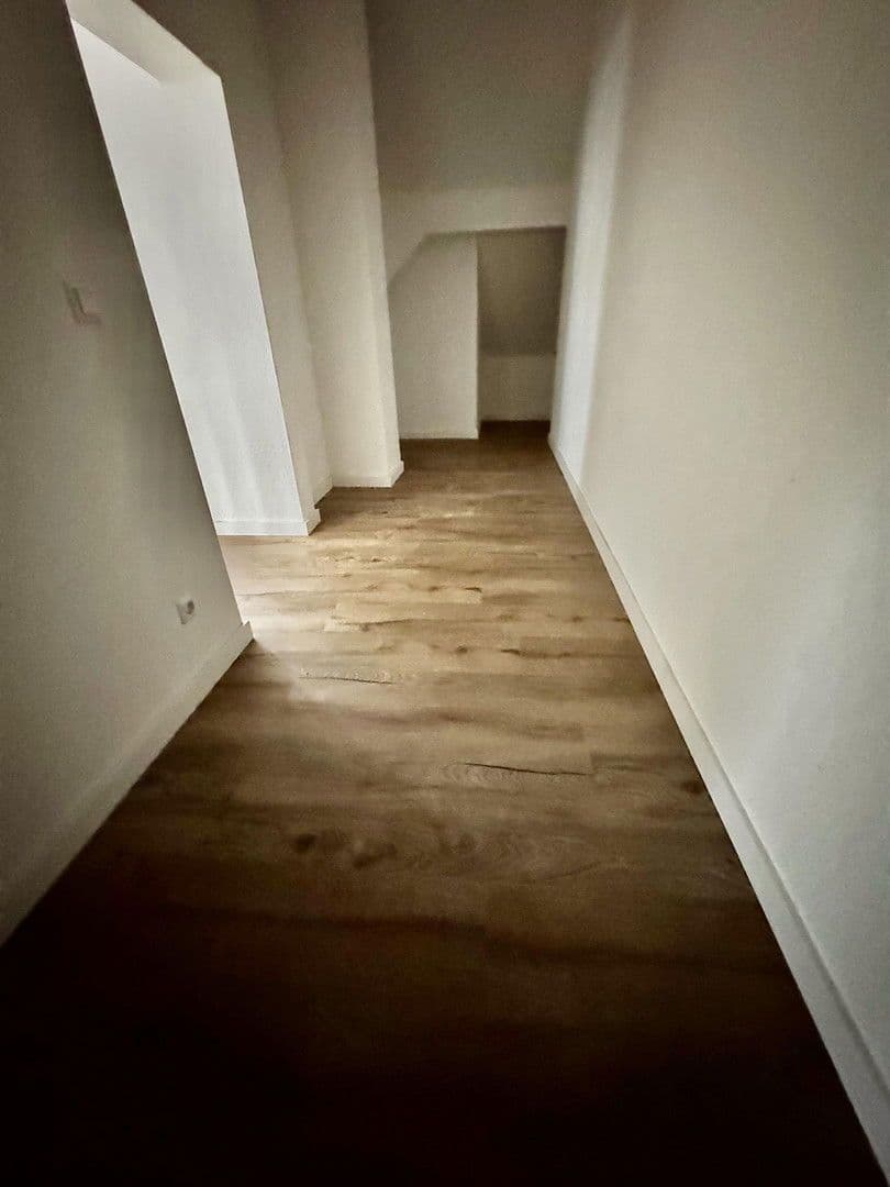 Pronájem bytu 6+1 145 m², Gottlaßstr. 4, Leipzig, Sasko Pronájem bytu 6+1 145 m², Gottlaßstr. 4, Leipzig, Sasko