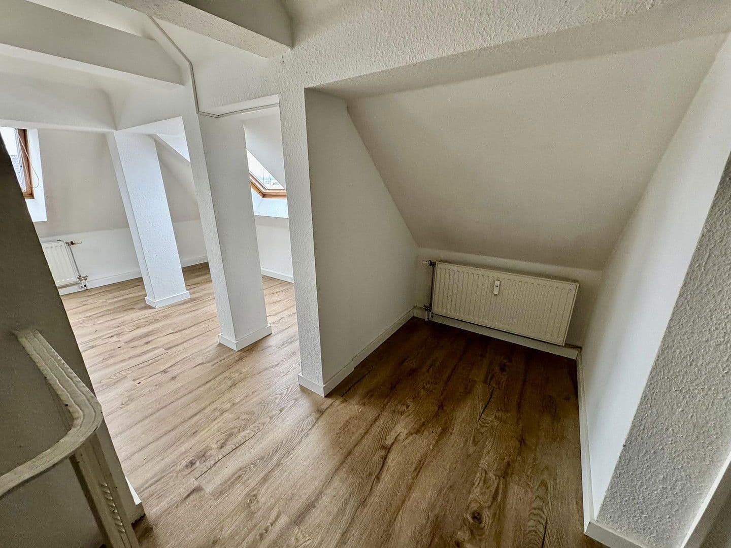 Pronájem bytu 6+1 145 m², Gottlaßstr. 4, Leipzig, Sasko Pronájem bytu 6+1 145 m², Gottlaßstr. 4, Leipzig, Sasko