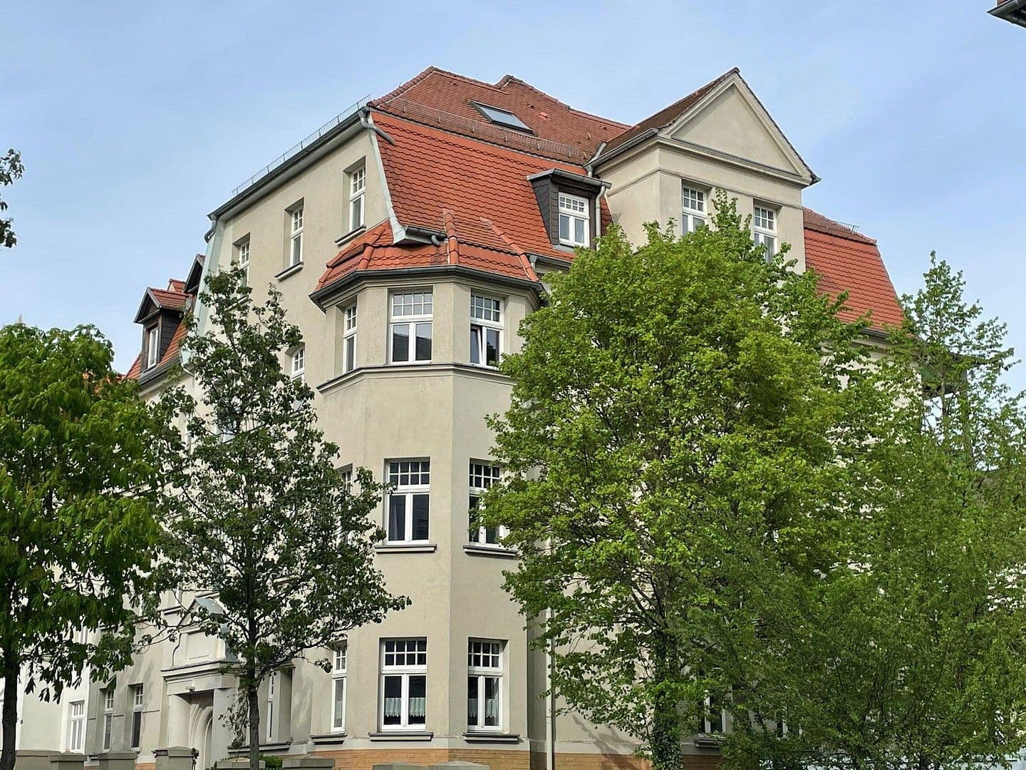 Pronájem bytu 6+1 145 m², Gottlaßstr. 4, Leipzig, Sasko Pronájem bytu 6+1 145 m², Gottlaßstr. 4, Leipzig, Sasko