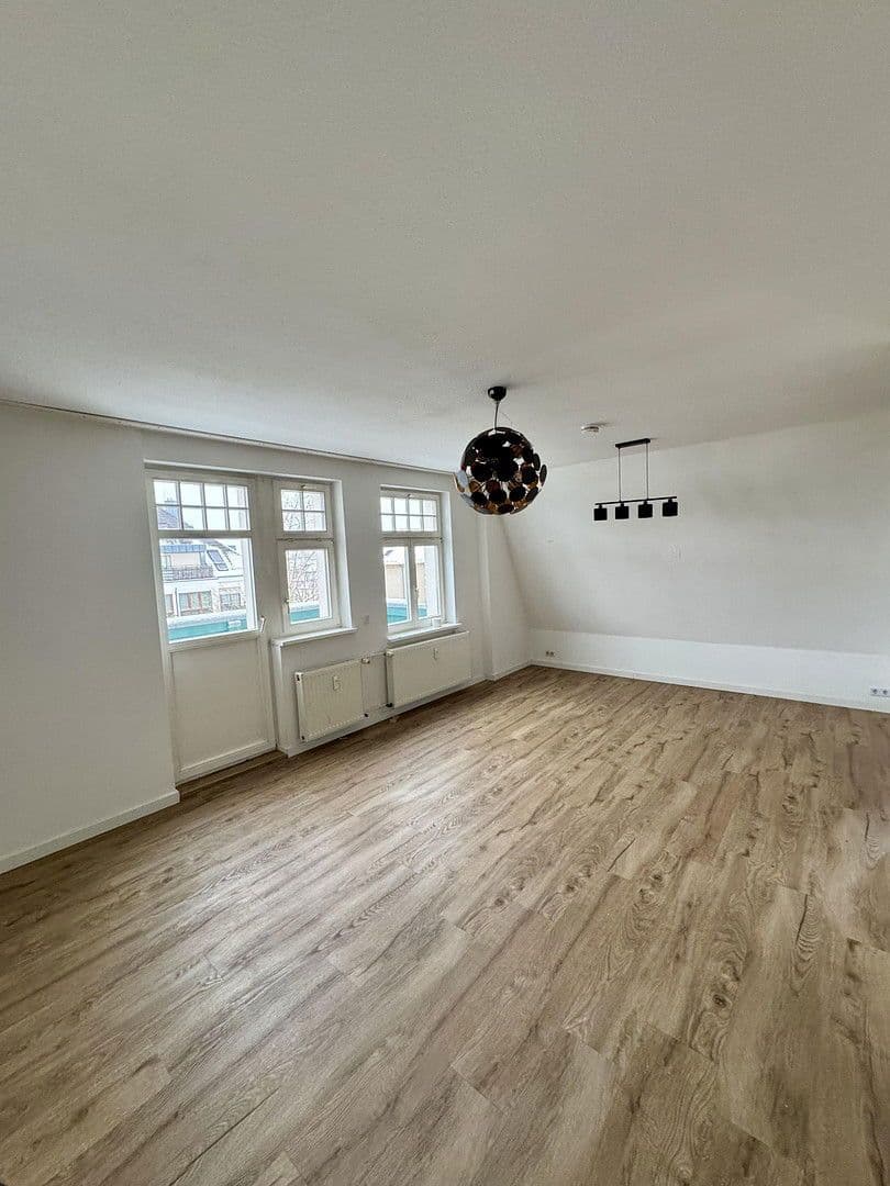 Pronájem bytu 6+1 145 m², Gottlaßstr. 4, Leipzig, Sasko Pronájem bytu 6+1 145 m², Gottlaßstr. 4, Leipzig, Sasko