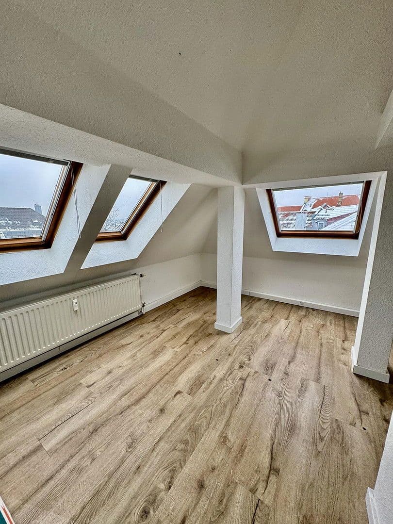 Pronájem bytu 6+1 145 m², Gottlaßstr. 4, Leipzig, Sasko Pronájem bytu 6+1 145 m², Gottlaßstr. 4, Leipzig, Sasko