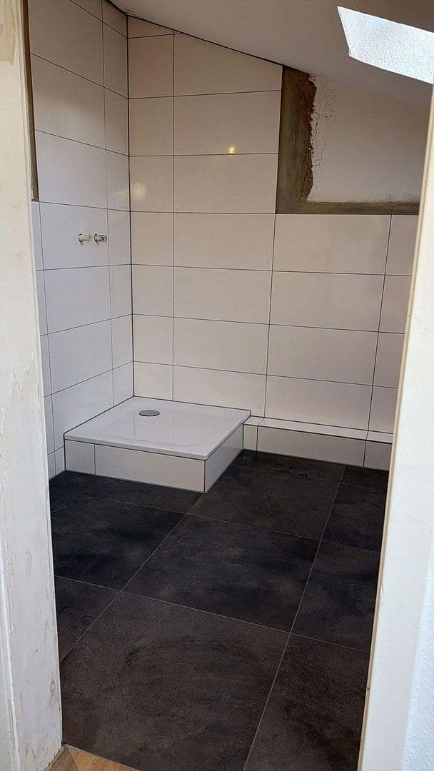 Pronájem bytu 2+1 60 m², Seidenstraße 40-42, Krefeld, Severní Porýní-Vestfálsko Pronájem bytu 2+1 60 m², Seidenstraße 40-42, Krefeld, Severní Porýní-Vestfálsko