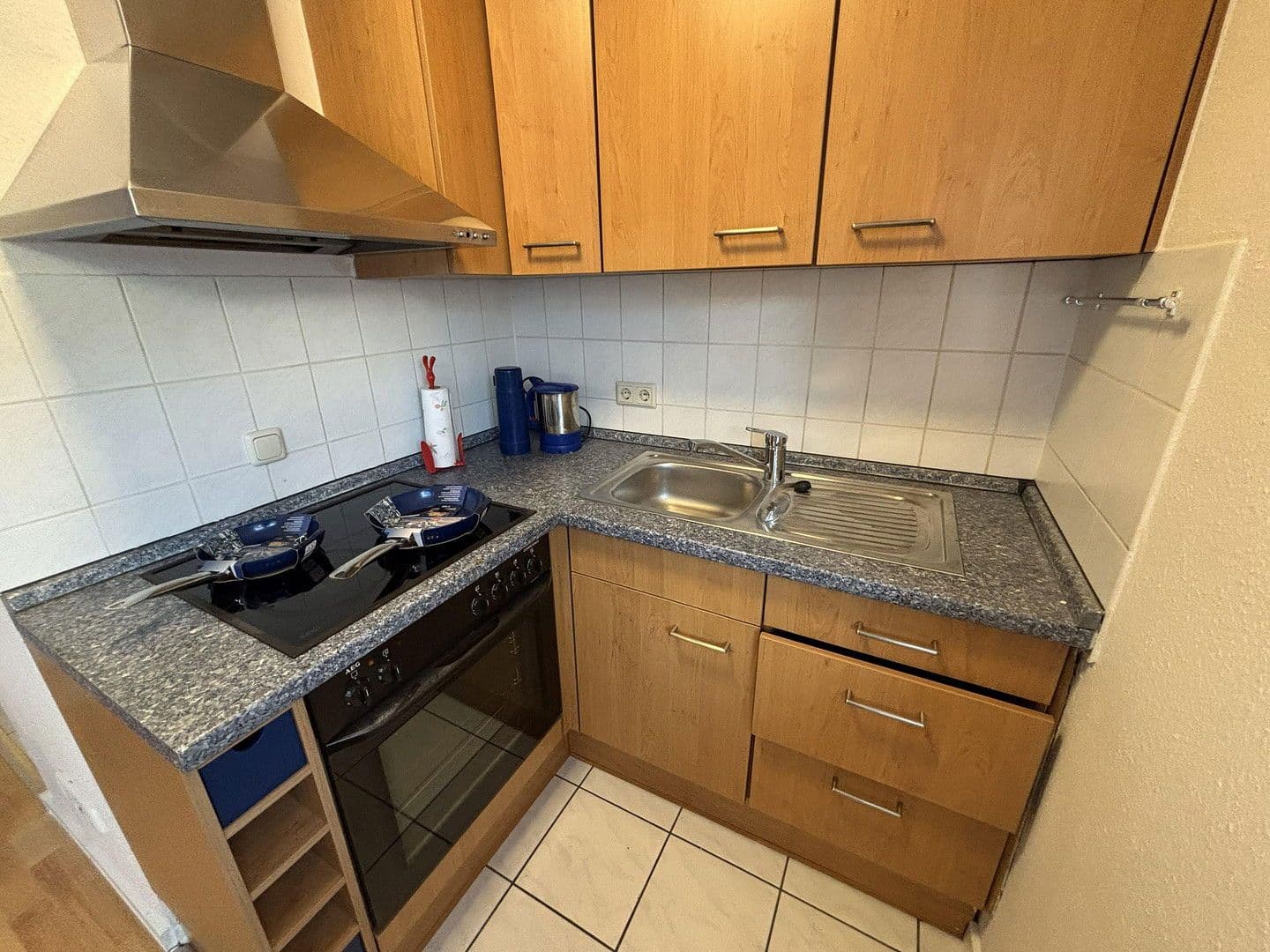 Pronájem bytu 1+1 35 m², Nackenheim, Porýní-Falc Pronájem bytu 1+1 35 m², Nackenheim, Porýní-Falc