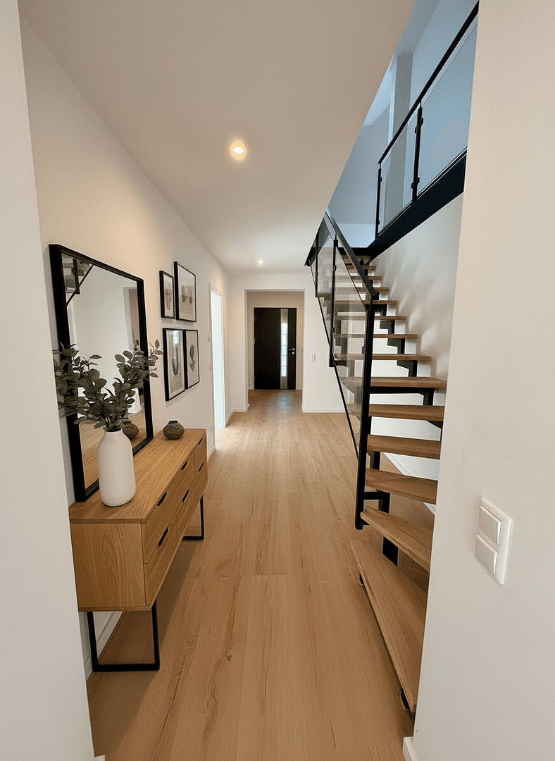 Prodej domu 152 m², pozemek 521 m², Siedlerstraße 4, Baierbrunn, Bavorsko Prodej domu 152 m², pozemek 521 m², Siedlerstraße 4, Baierbrunn, Bavorsko