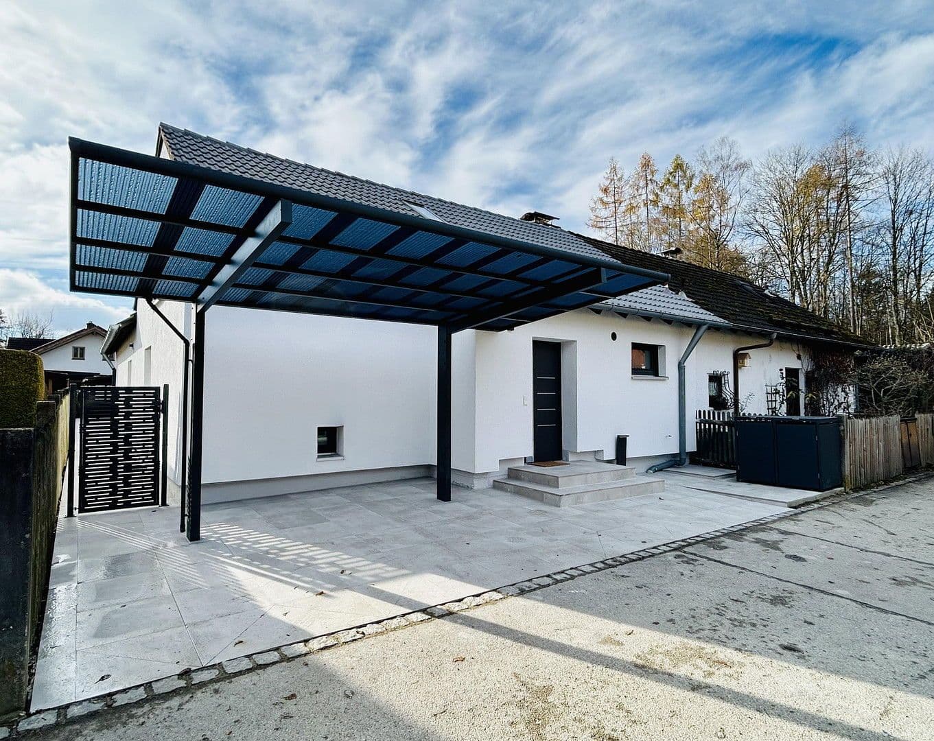 Prodej domu 152 m², pozemek 521 m², Siedlerstraße 4, Baierbrunn, Bavorsko Prodej domu 152 m², pozemek 521 m², Siedlerstraße 4, Baierbrunn, Bavorsko