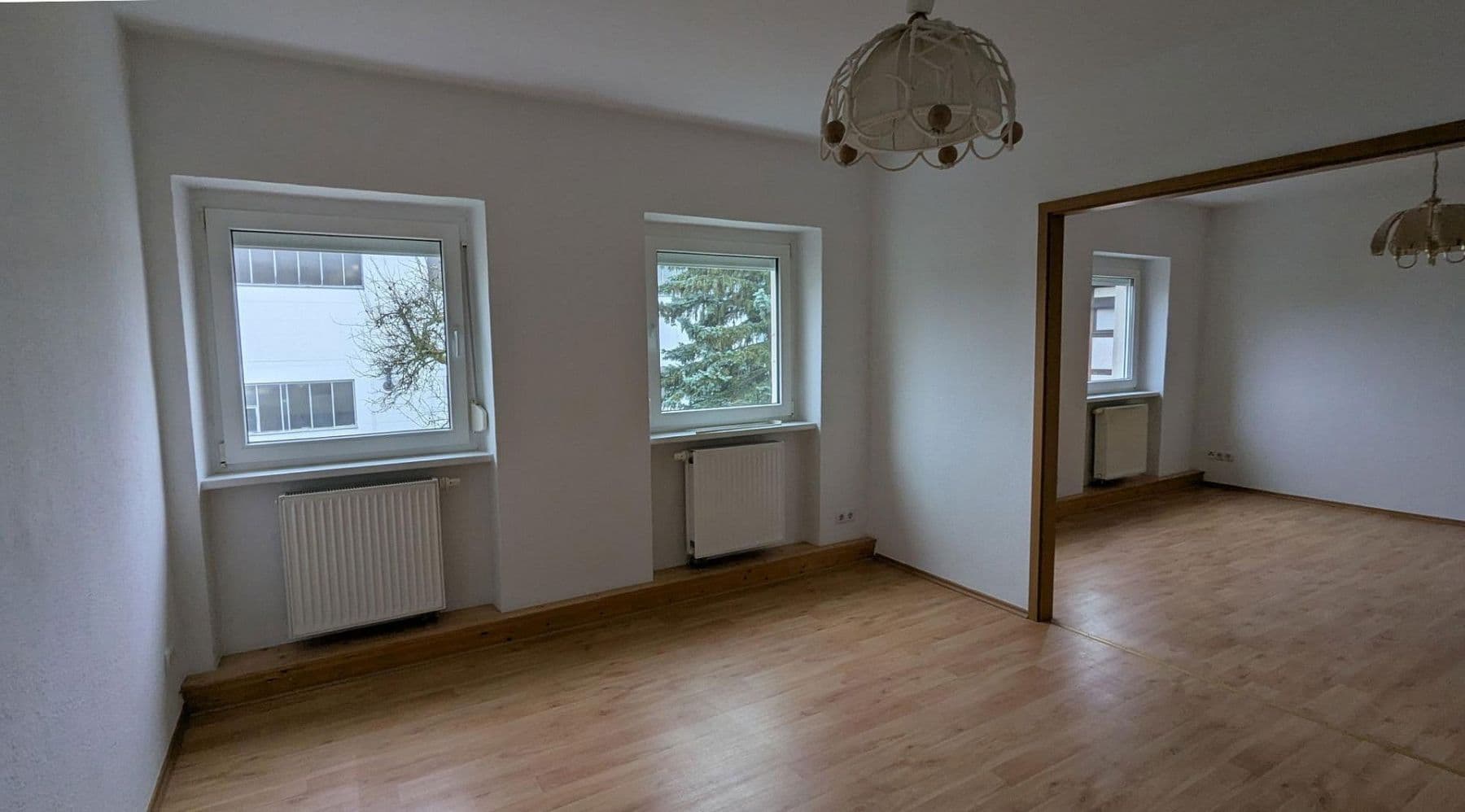 Pronájem bytu 4+1 110 m², Sonneberg, Durynsko Pronájem bytu 4+1 110 m², Sonneberg, Durynsko