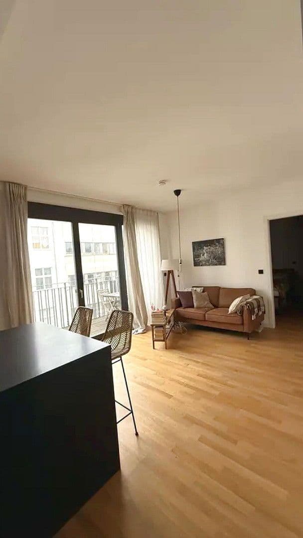 Pronájem bytu 2+1 73 m², Münchenstraße 20, Wien, Wien Pronájem bytu 2+1 73 m², Münchenstraße 20, Wien, Wien