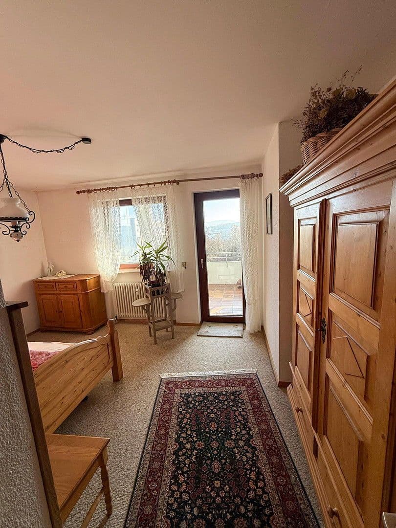 Prodej bytu 4+1 91 m², Müglitzerweg 6, Göppingen, Bádensko-Württembersko Prodej bytu 4+1 91 m², Müglitzerweg 6, Göppingen, Bádensko-Württembersko