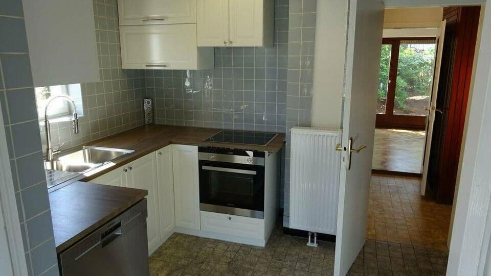 Prodej domu 100 m², pozemek 1.005 m², Neugrabener Bahnhofstr. 127, Hamburg, Hamburg Prodej domu 100 m², pozemek 1.005 m², Neugrabener Bahnhofstr. 127, Hamburg, Hamburg