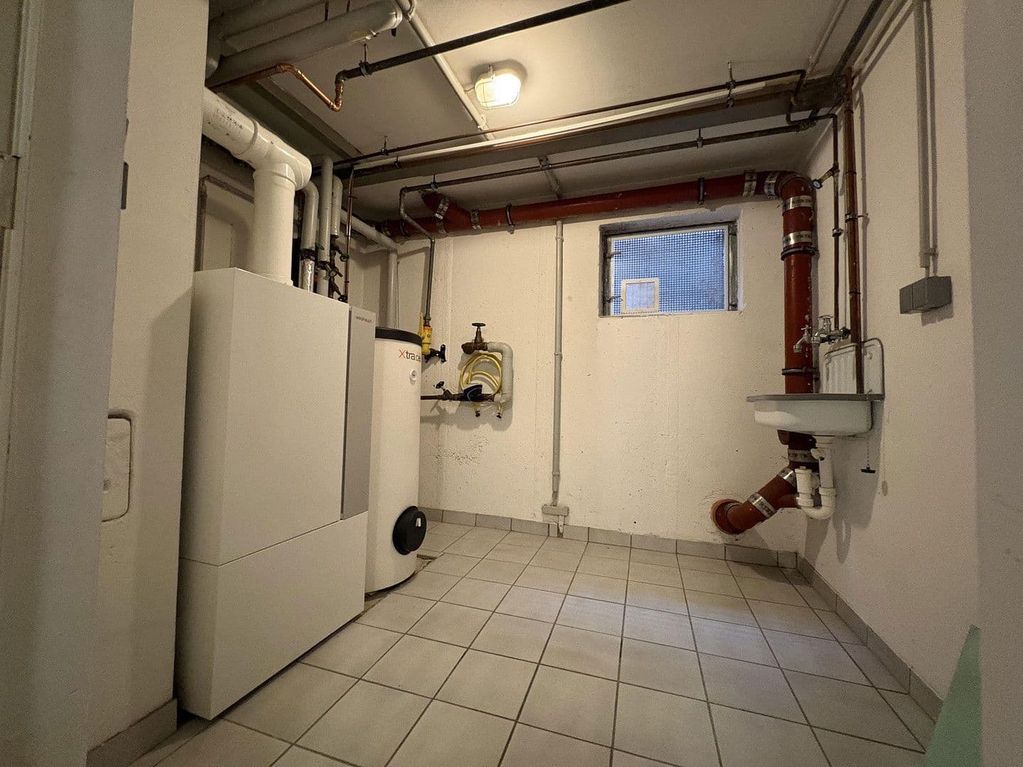 Pronájem domu 230 m², pozemek 250 m², Wiesbaden-Sonnenberg, Hessen Pronájem domu 230 m², pozemek 250 m², Wiesbaden-Sonnenberg, Hessen