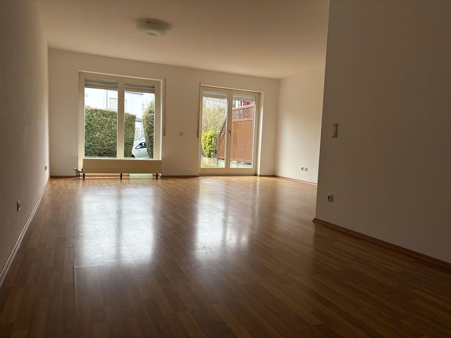 Pronájem domu 230 m², pozemek 250 m², Wiesbaden-Sonnenberg, Hessen Pronájem domu 230 m², pozemek 250 m², Wiesbaden-Sonnenberg, Hessen
